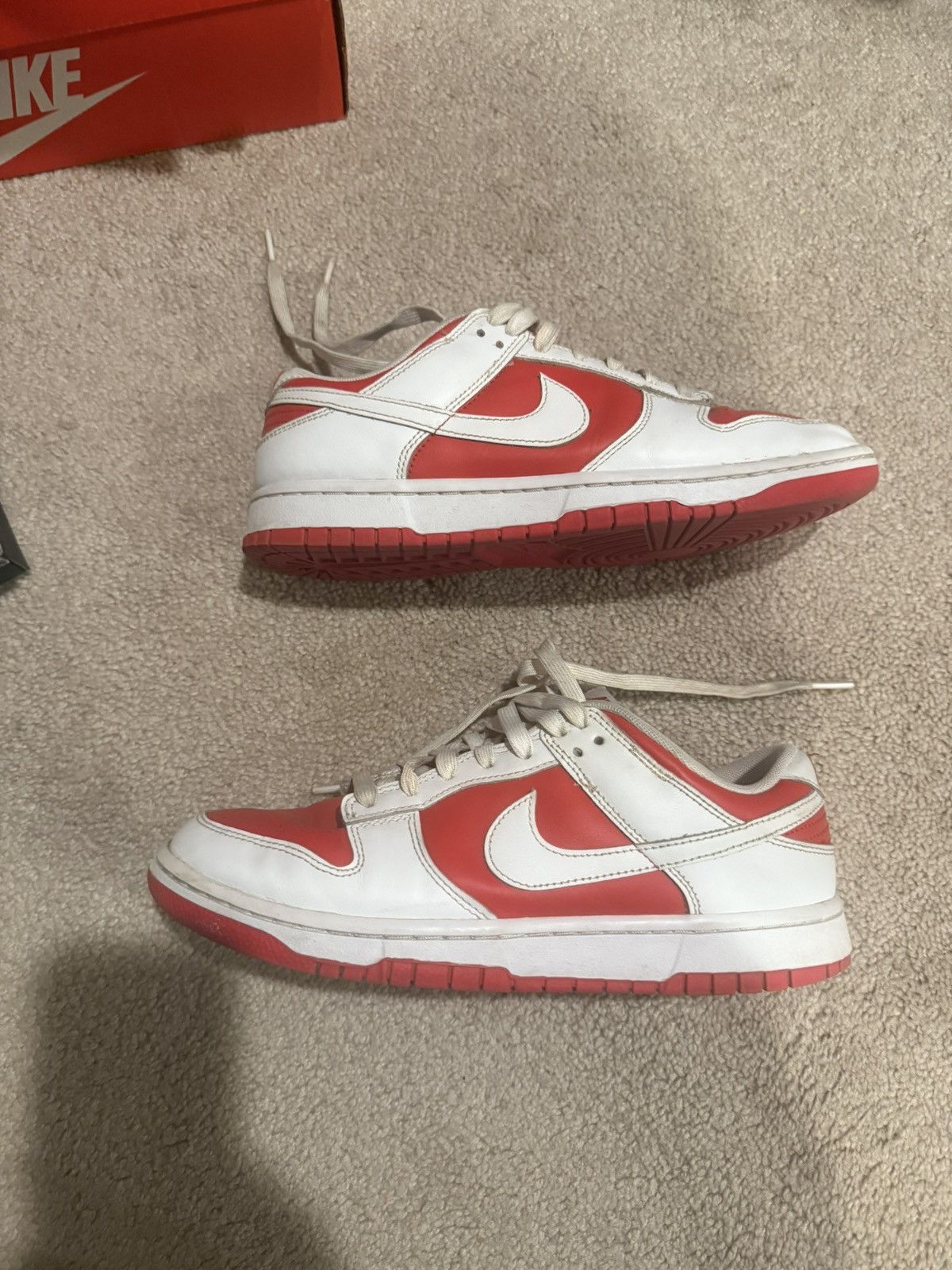 Nike championship red nike dunk low retro Size US 9 / EU 42 - 1 Thumbnail