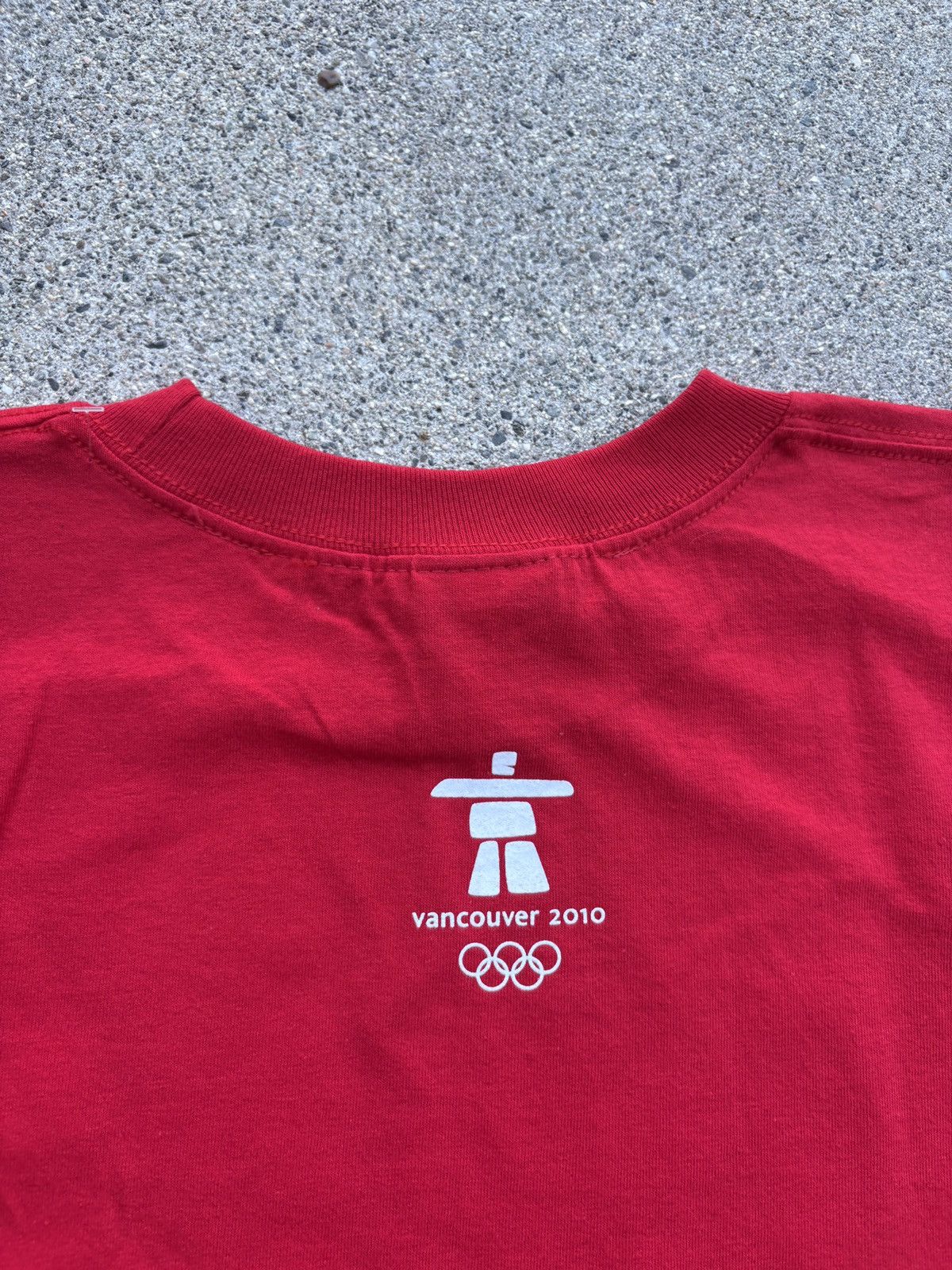 Nike Vintage 2010 Nike Team Canada Gold Olympic Champs Tee Sz XXL Size US XXL / EU 58 / 5 - 5 Thumbnail