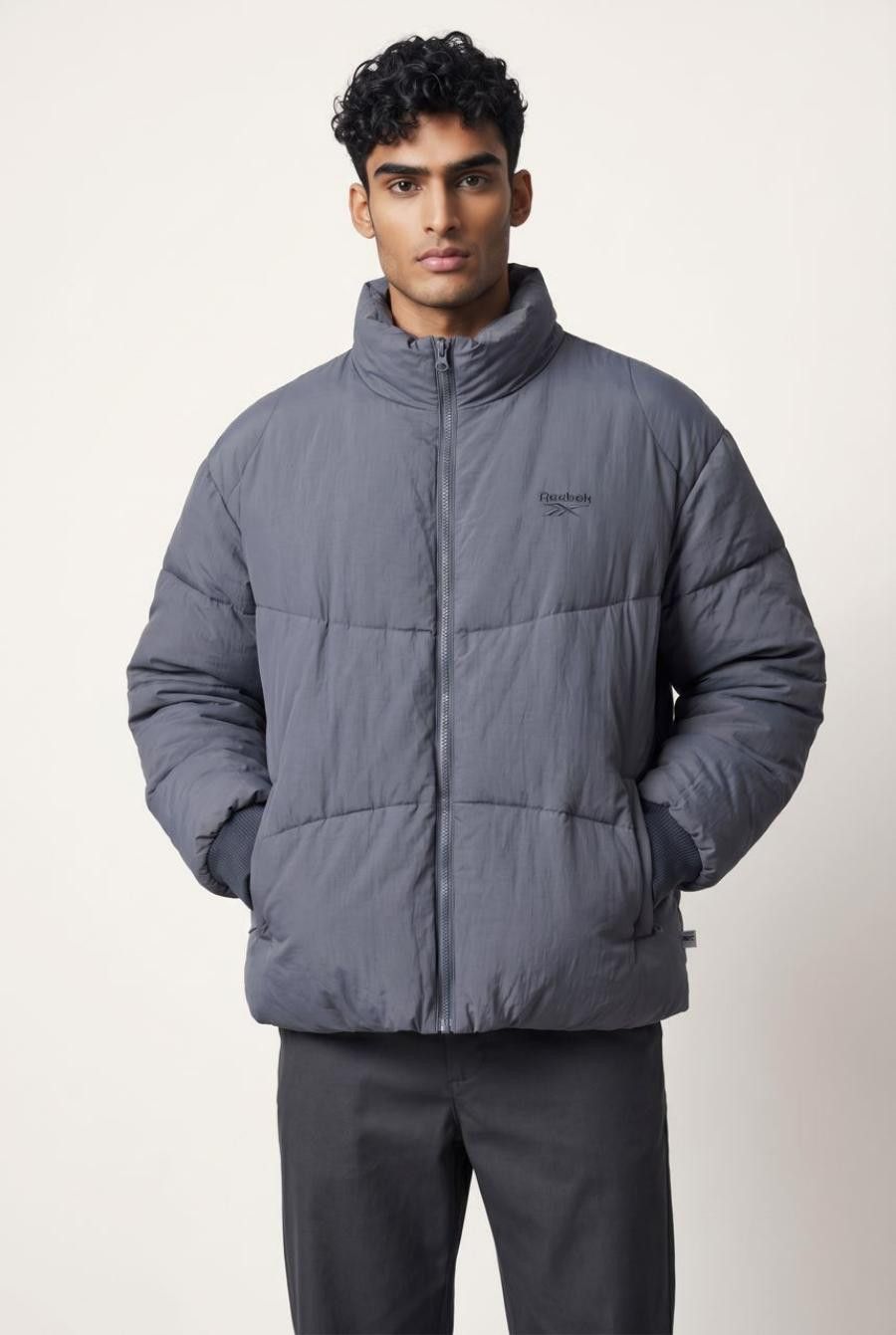 Reebok Vintage Reebok Insulated Puffer Jacket Navy Size M / US 6-8 / IT 42-44 - 1 Thumbnail