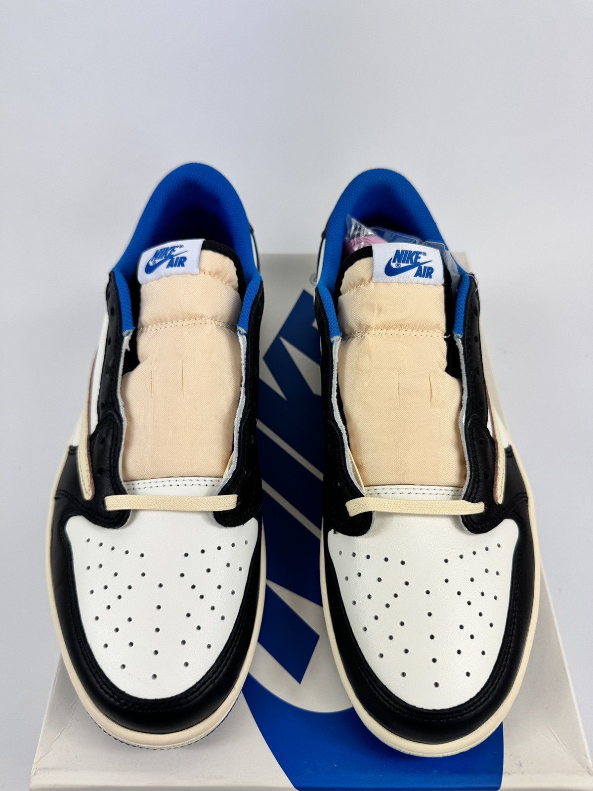 Nike × Travis Scott JORDAN 1 RETRO LOW FRAGMENT X TRAVIS SCOTT SNEAKERS Size US 11 / EU 44 - 3 Thumbnail