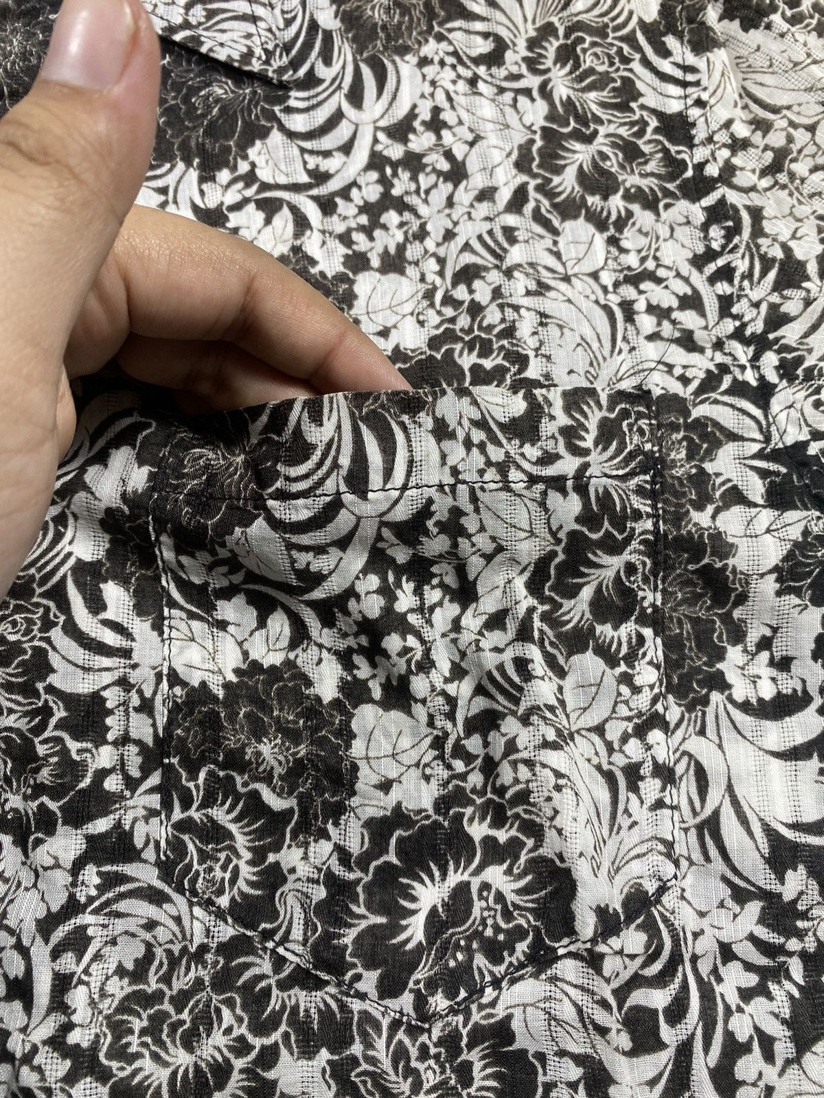 Tornado Mart Japanese Tornado Mart flower full print short slevee Size US M / EU 48-50 / 2 - 8 Thumbnail