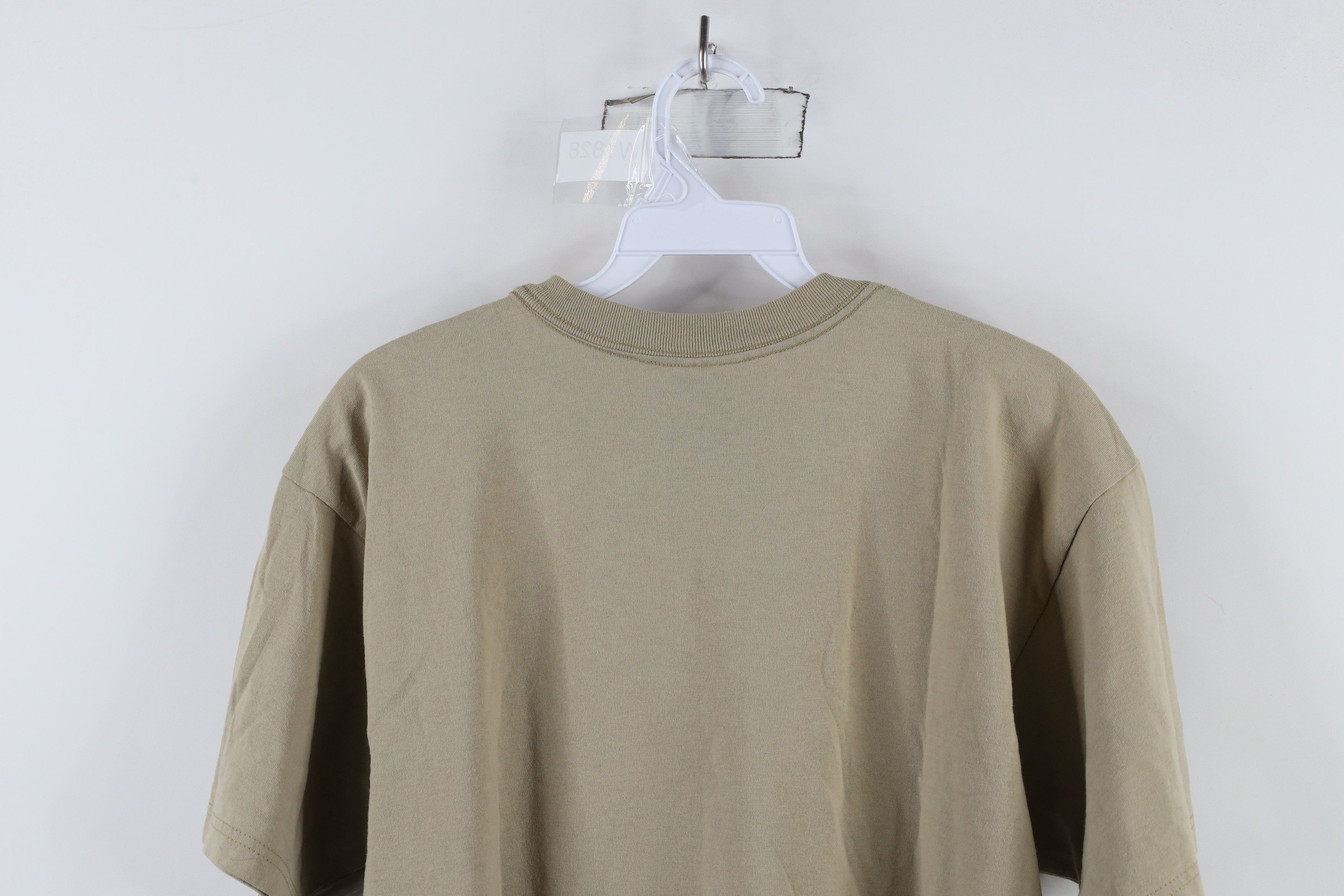 Vintage Vintage 90s of America Woodruff AAC Heritage Trek T-Shirt Size US L / EU 52-54 / 3 - 8 Thumbnail