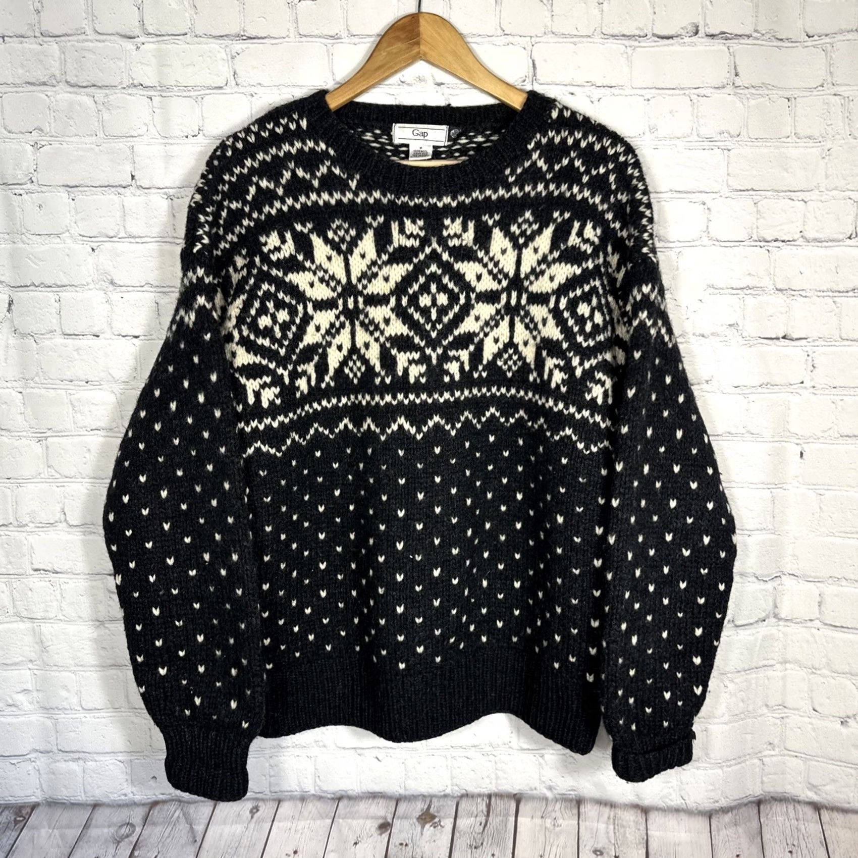 Gap Vintage GAP Wool Sweater Mens Medium Snowflake Knit Pullover Cabincore FLAW Size US M / EU 48-50 / 2 - 2 Thumbnail