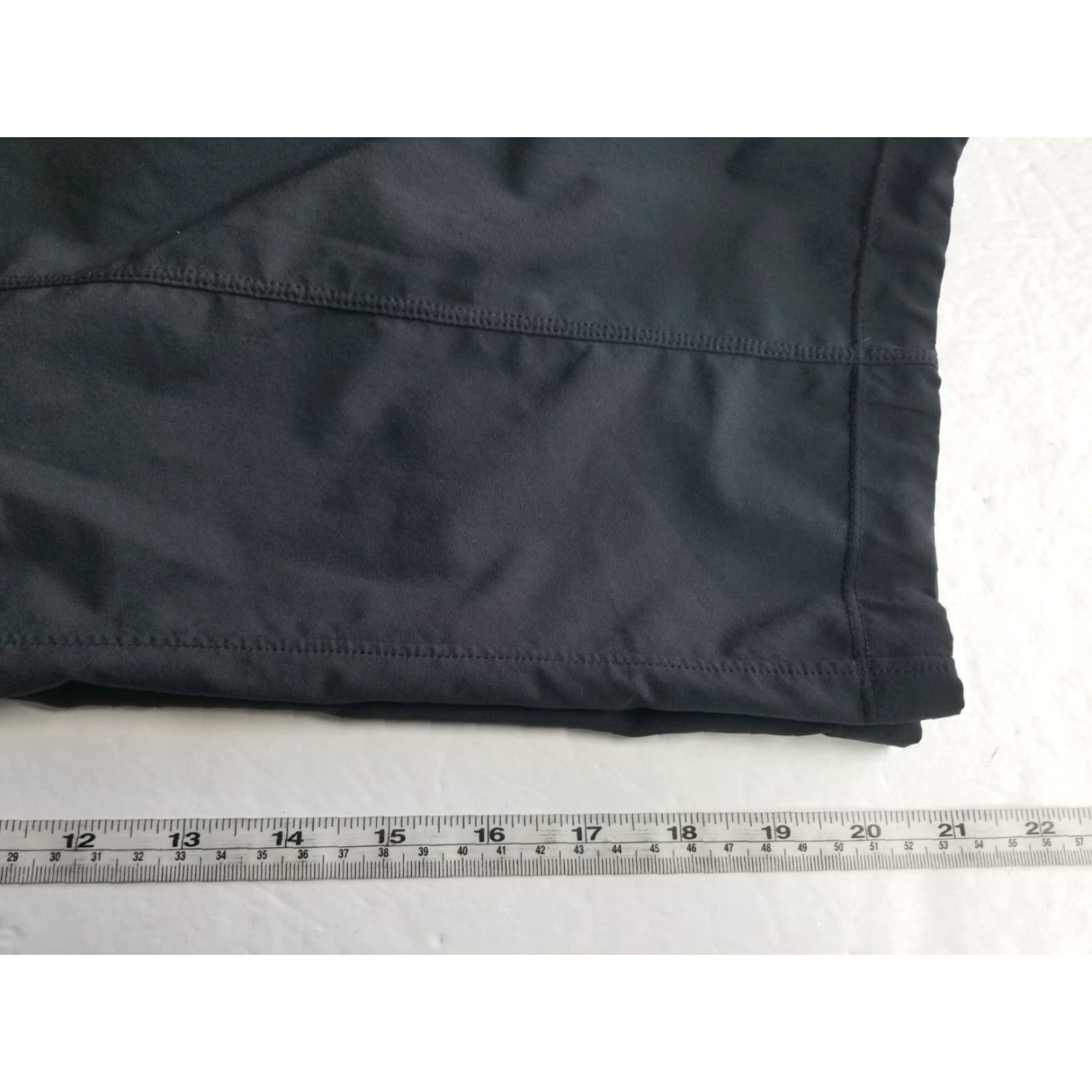 Saucony Saucony Jogger Pants Women XS Black Adjustable Waist Ankle Zip Pockets Running Tight Skinny Brand: Saucony Size 26" / US 2 / IT 38 - 5 Thumbnail