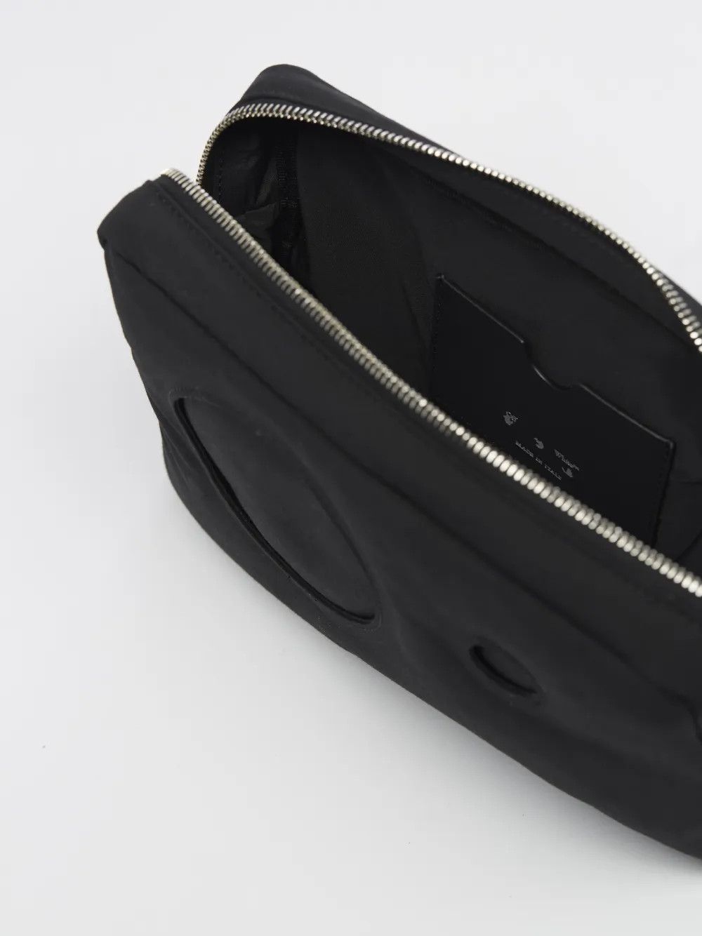 Off-White o1gr1nt0325 Size: OS / Meteor Nylon Belt Bag in Black Size ONE SIZE - 3 Thumbnail