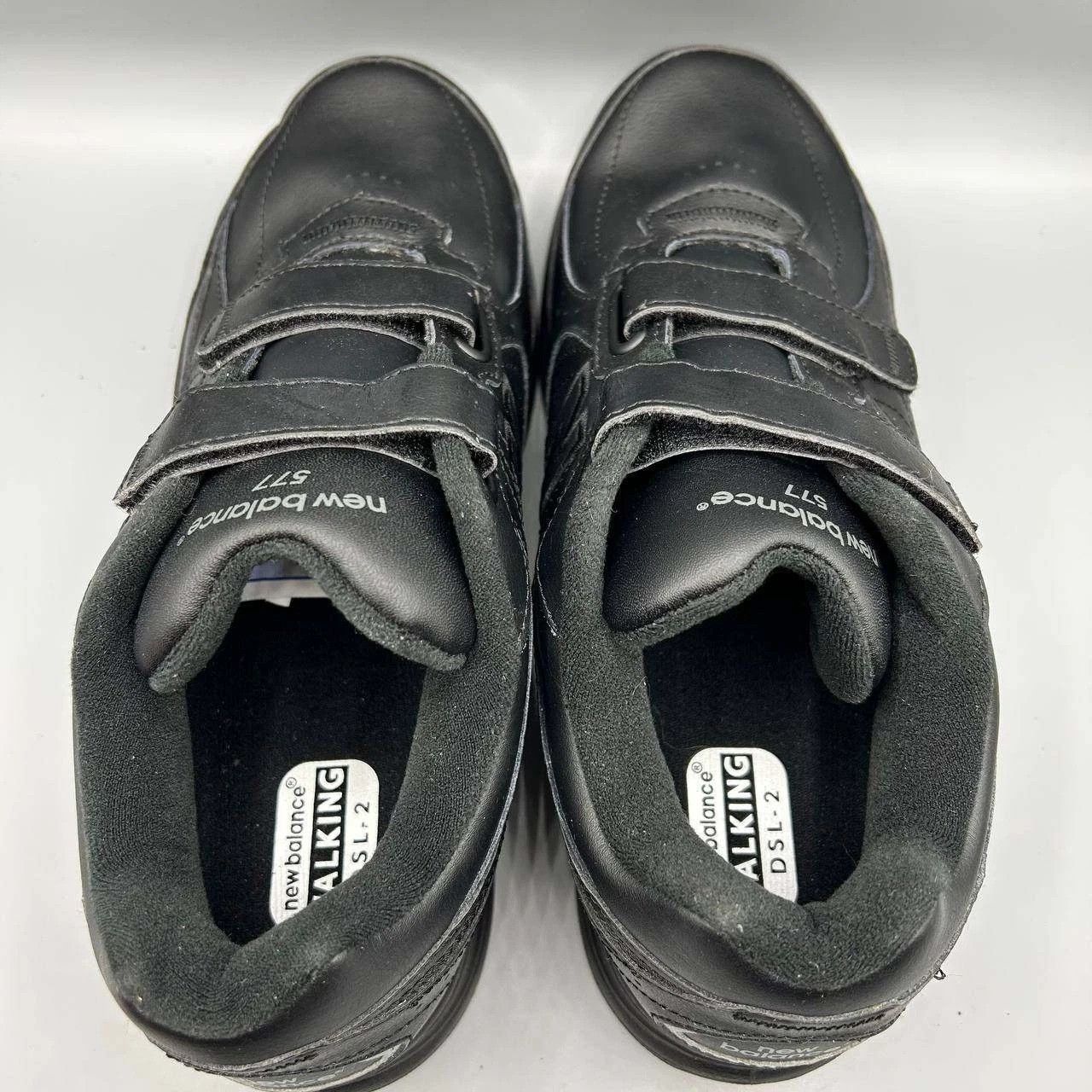 New Balance New Balance 577 Walking Leather Hook and Loop MW577VK 9 2E Size US 9 / EU 42 - 8 Thumbnail