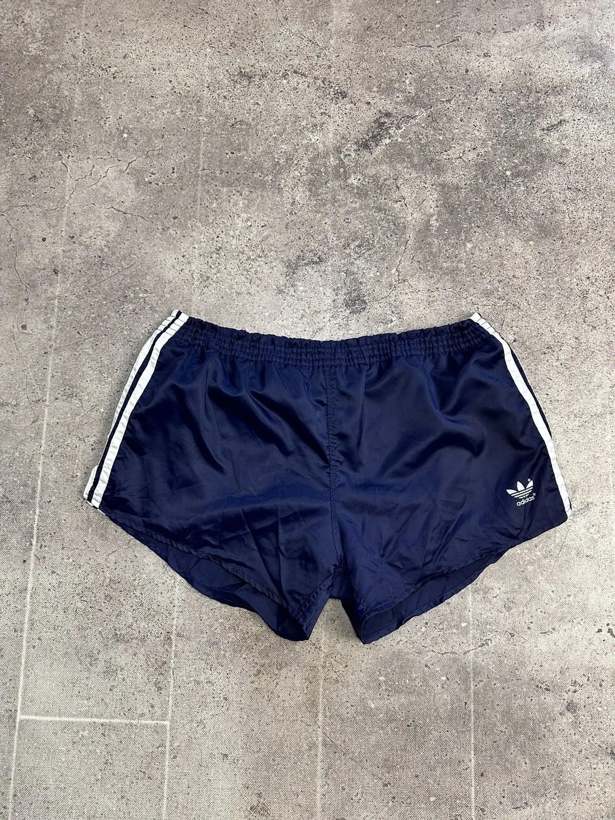 Adidas × Vintage Retro 70s Made In West Germany Adidas Red Nylon Shorts Size US 34 / EU 50 - 1 Thumbnail