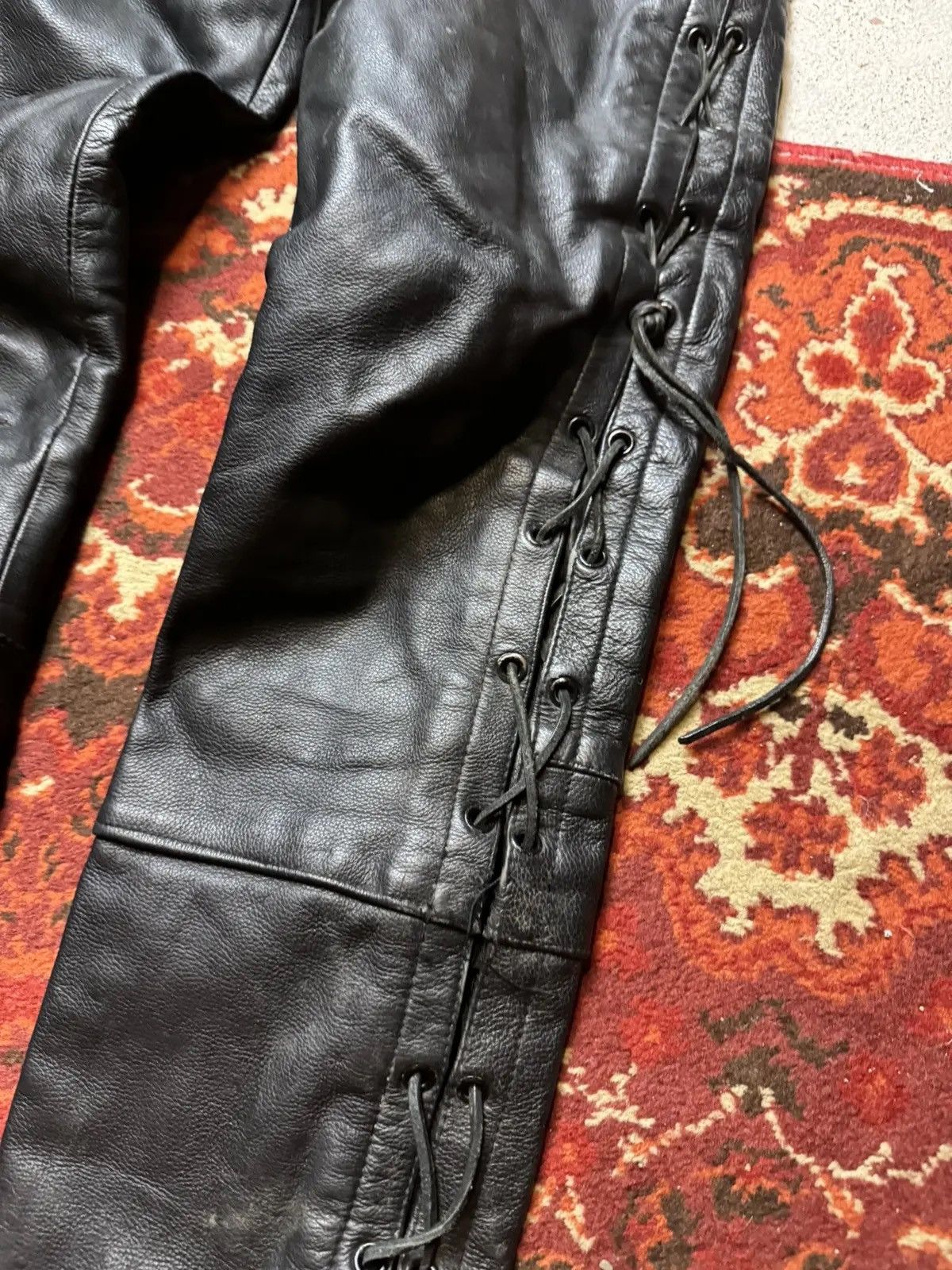 Vintage Vintage Y2K Leather Punk Biker Hearts Style Motorcycle Pants Size US 33 - 4 Thumbnail