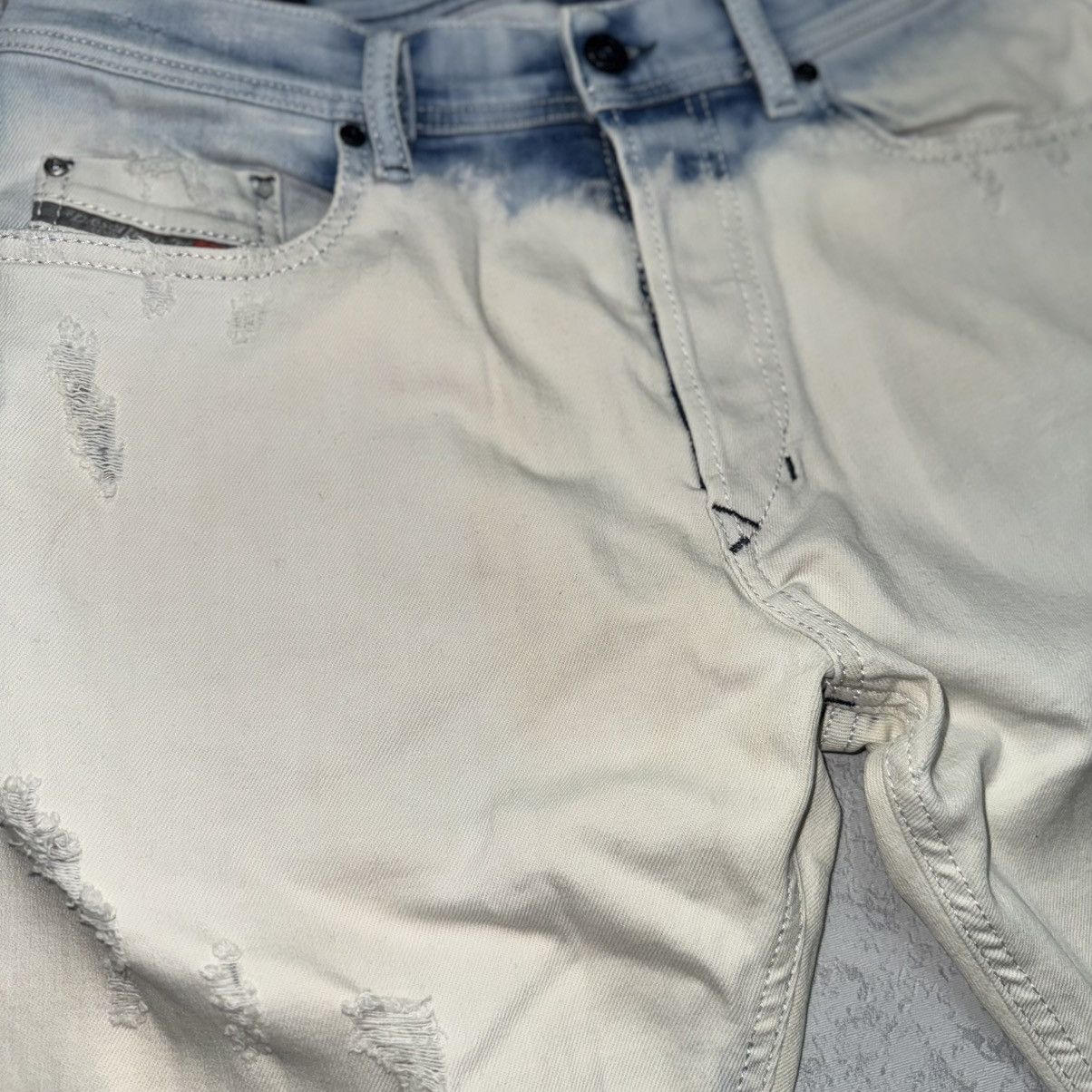 Diesel RARE Diesel Distressed Tepphar Slim Jeans Size US 31 - 8 Thumbnail