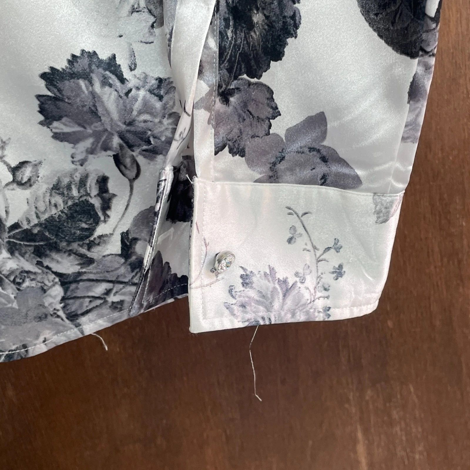 Tornado Mart TORNADO MART Flower OVP Shirt Size US L / EU 52-54 / 3 - 5 Thumbnail