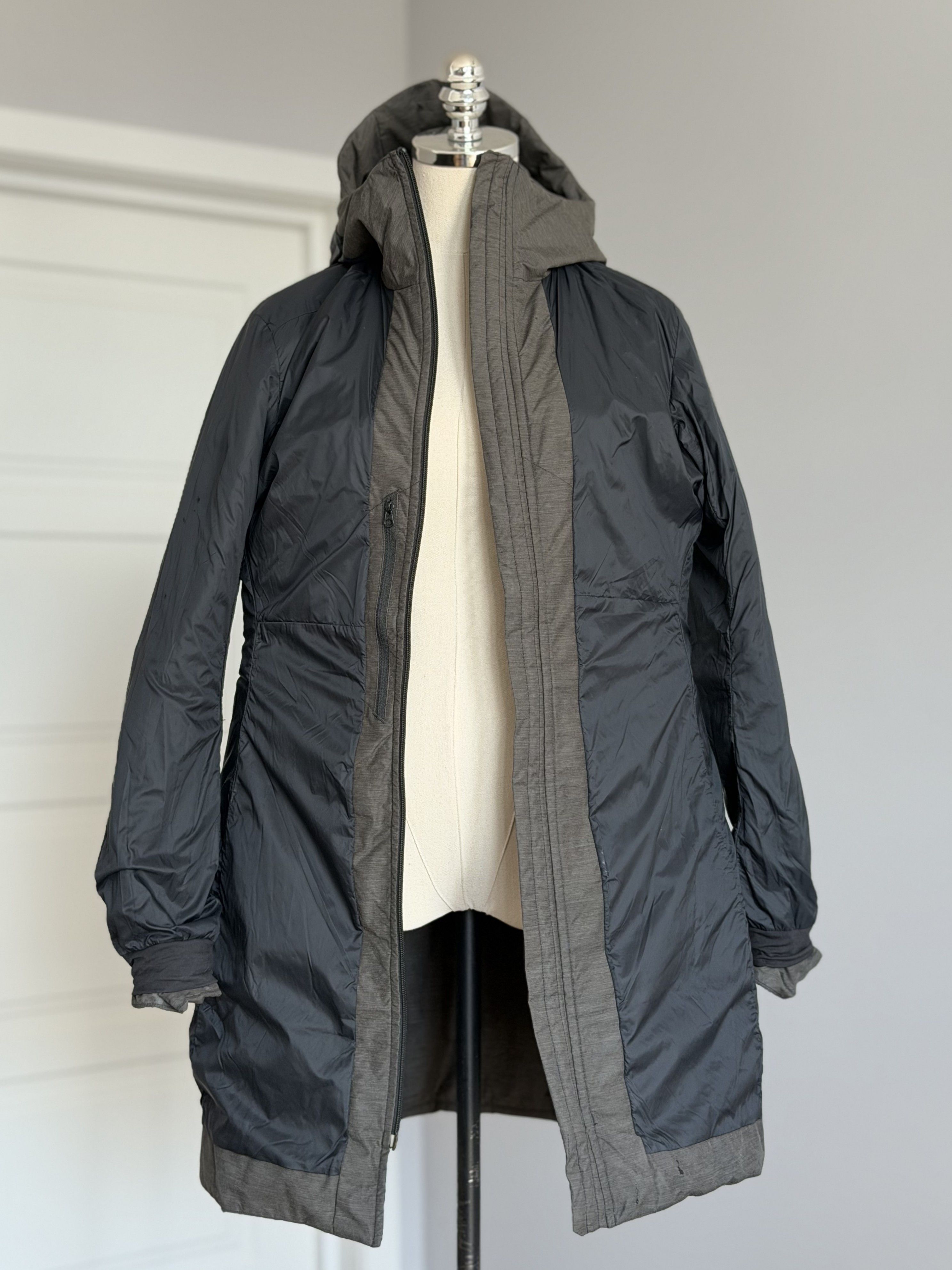 Arc'teryx ARC'TERYX Darrah Coat Puffer Parka Long Jacket Size M Casual Size M / US 6-8 / IT 42-44 - 13 Thumbnail