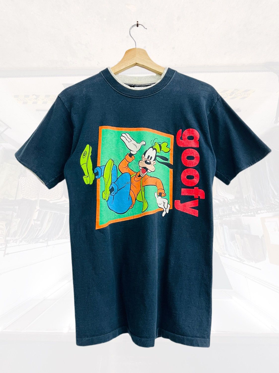 Disney × Vintage Vintage 90s Goofy Character Tee Size US S / EU 44-46 / 1 - 1 Thumbnail