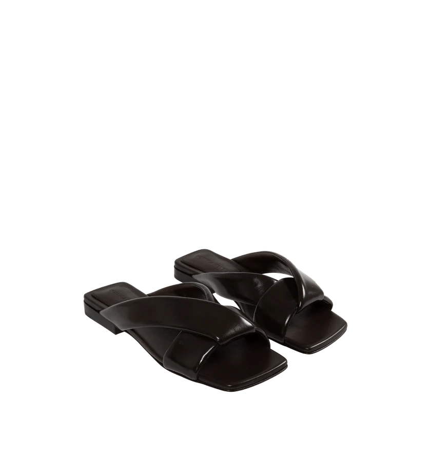 Bottega Veneta o1h1sh10526 Riva Flat Sandal in Dark Brown/Fondant Size US 7 / IT 37 - 2 Thumbnail