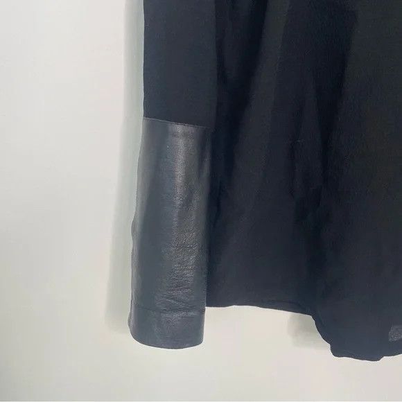 Club Monaco Club Monaco 100% Silk Blouse with Lamb Leather Cuff Panels Size S / US 4 / IT 40 - 3 Thumbnail