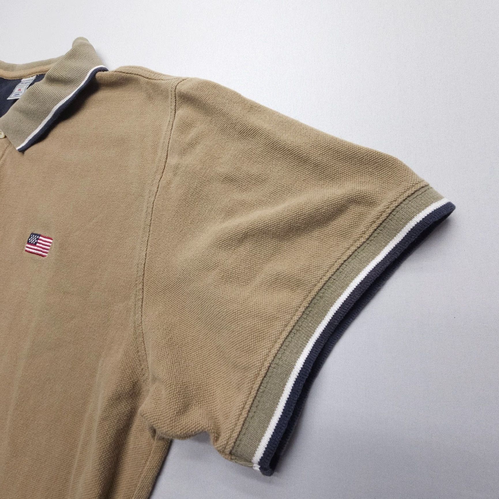 Old Navy VINTAGE Old Navy Polo Shirt Mens 2XL Tan Beige Cotton Knit Short Sleeve Casual Preppy 90s Outdoor Logo Button Mens Size US XXL / EU 58 / 5 - 3 Thumbnail