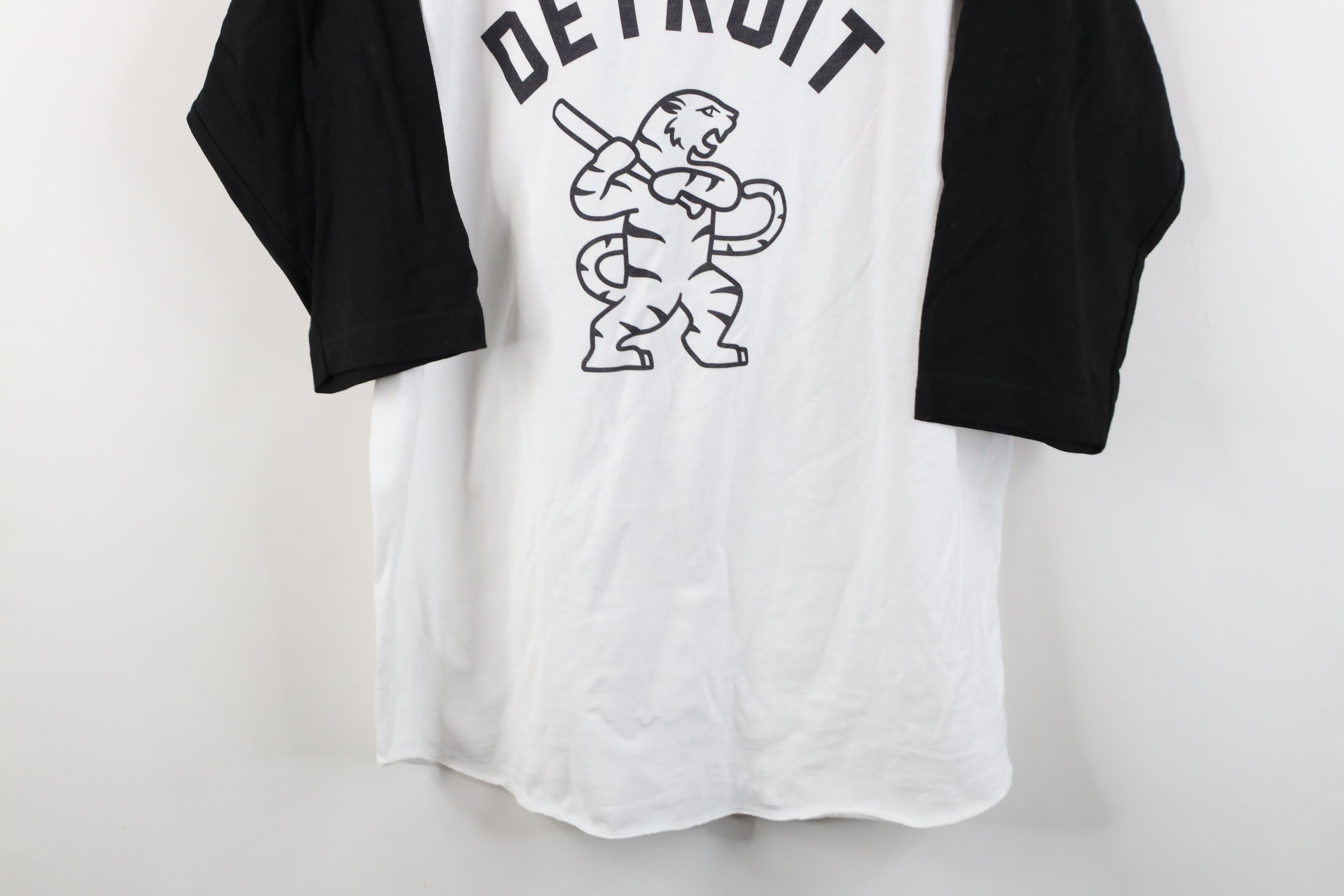 Vintage Retro Spell Tigers Baseball 3/4 Sleeve Raglan T-Shirt Size US M / EU 48-50 / 2 - 3 Thumbnail
