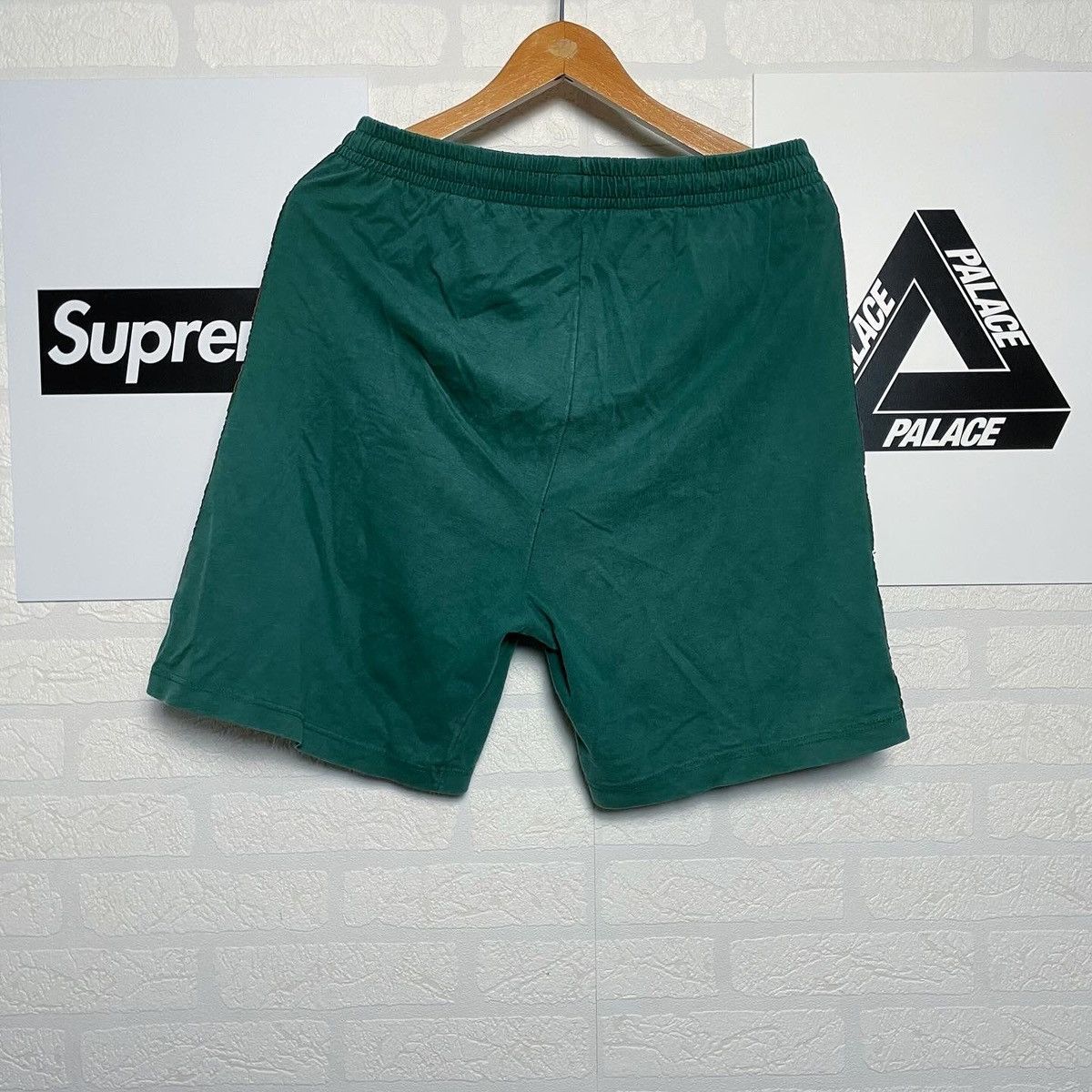 Champion × NBA 90's Vintage Champion Seattle SuperSonics Green Shorts NBA Size US 34 / EU 50 - 2 Thumbnail