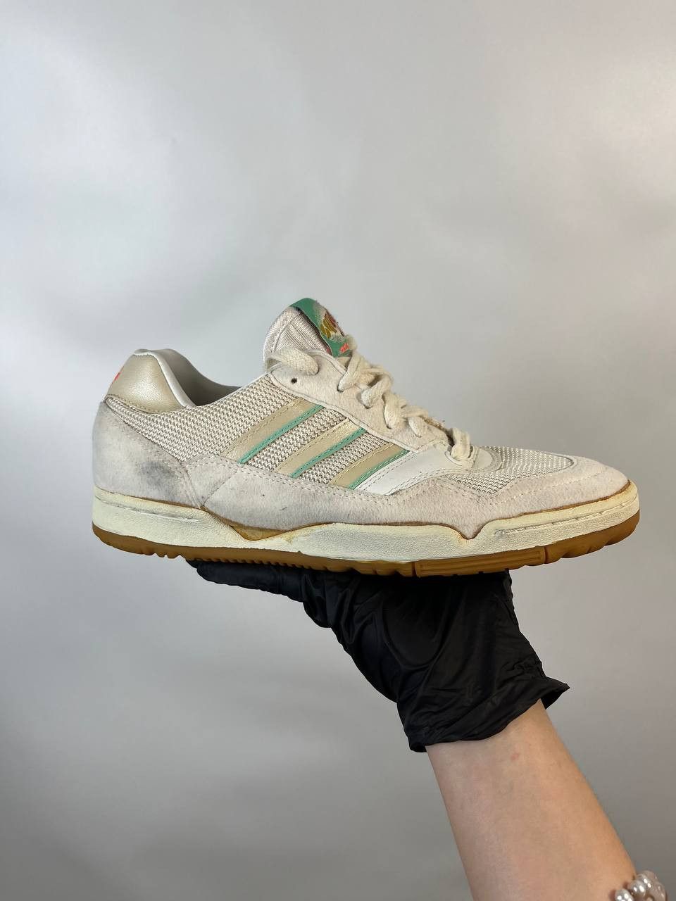 Adidas ADIDAS HANDBALL TOP VINTAGE 90s TRAINERS CASUALS SIZE US 7.5 Size US 7.5 / EU 40-41 - 4 Thumbnail