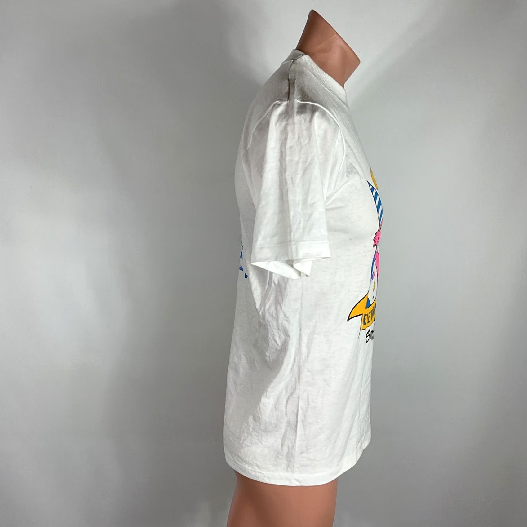 Jerzees VINTAGE Jerzees Golden Age Games T-shirt Mens Medium White Crew Neck Short Sleeve Florida Neon Graphic Print 20 years USA MADE Size US M / EU 48-50 / 2 - 4 Thumbnail