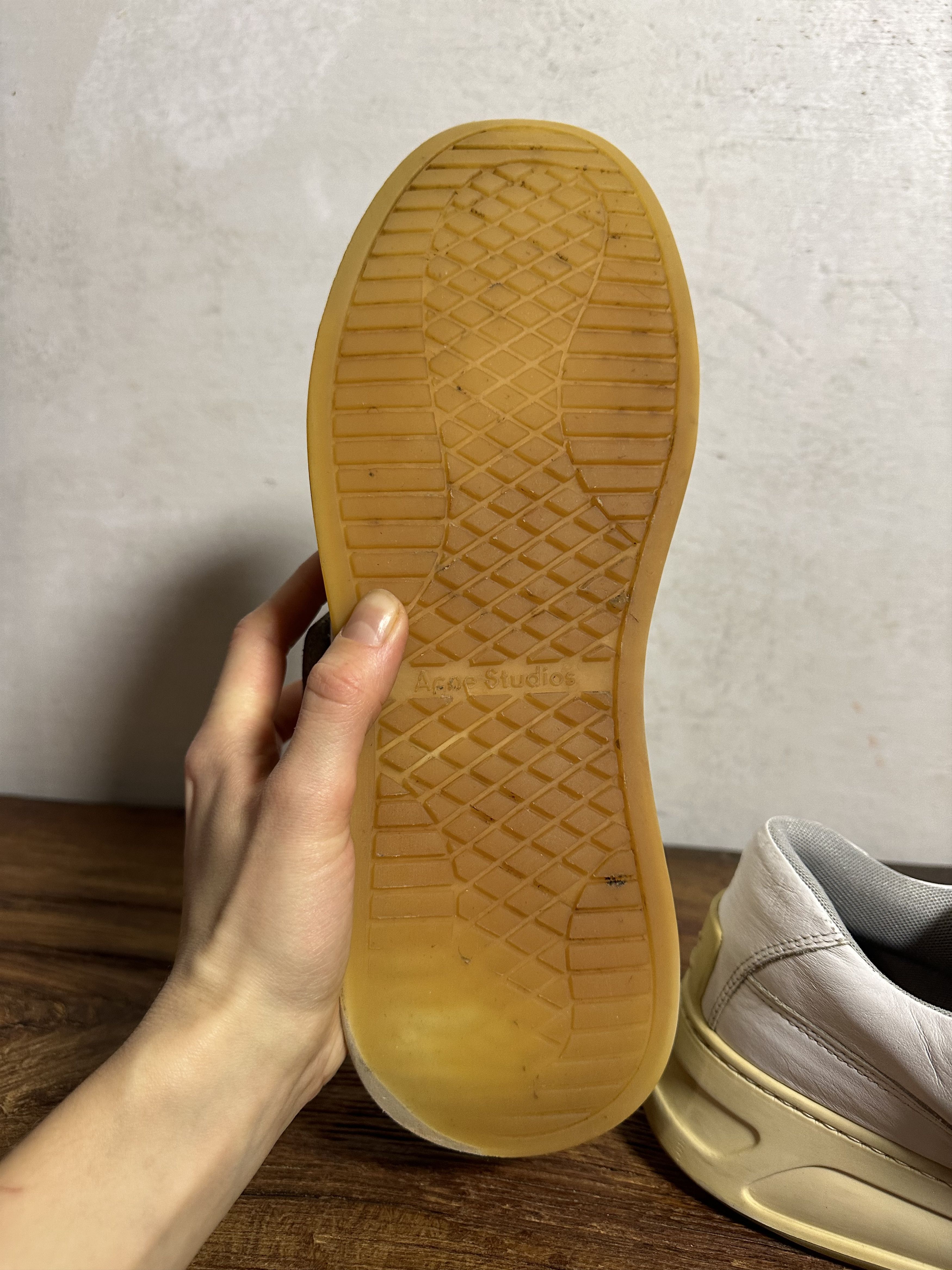Acne Studios Acne Studios White Steffey Low-Top Sneakers Size US 11 / EU 44 - 8 Thumbnail