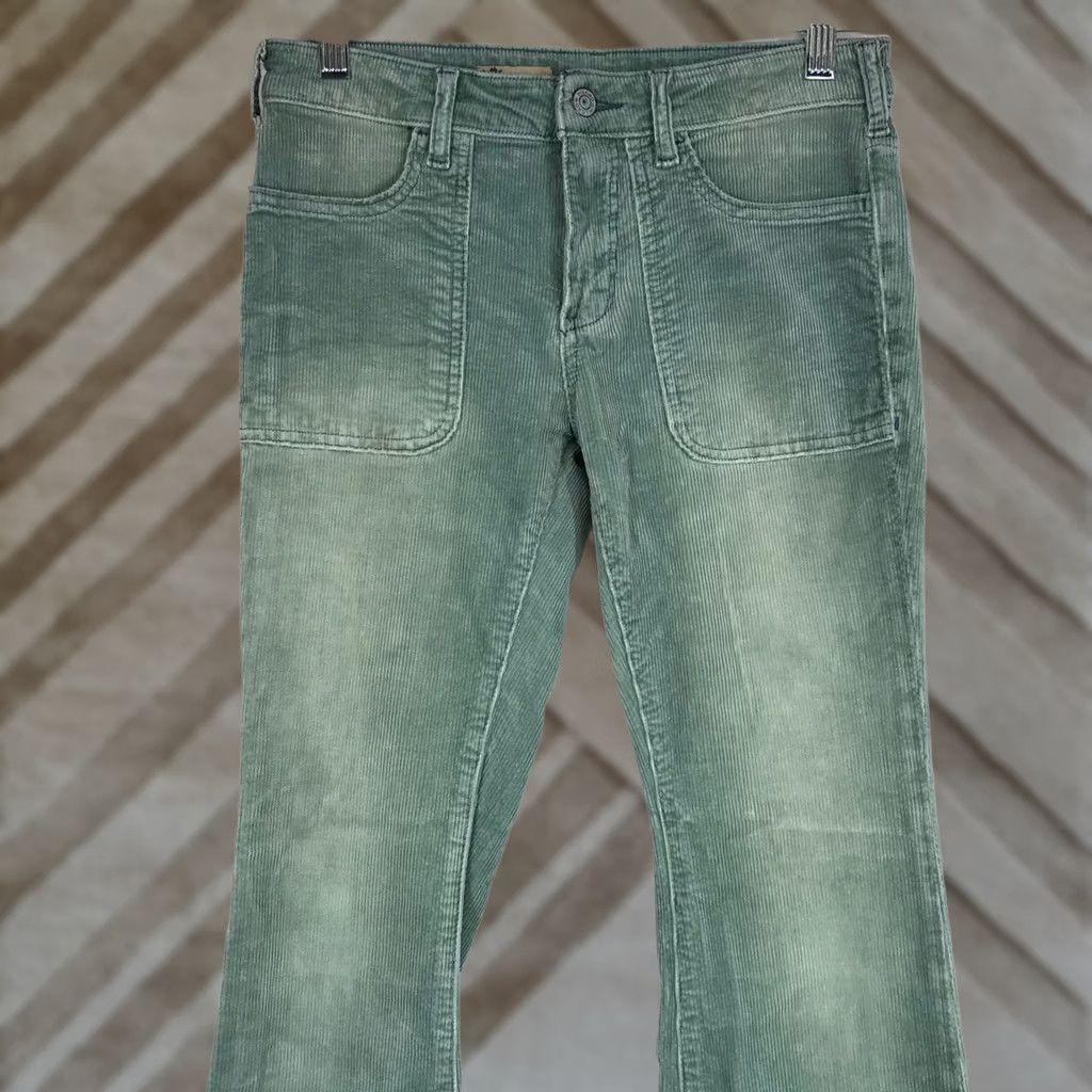 Vintage VINTAGE Pilcro and the Letterpress Corduroy Flare Pants Green 25 Front Patch Pockets Slim Flare Womens Size 42" / US 20 - 1 Thumbnail