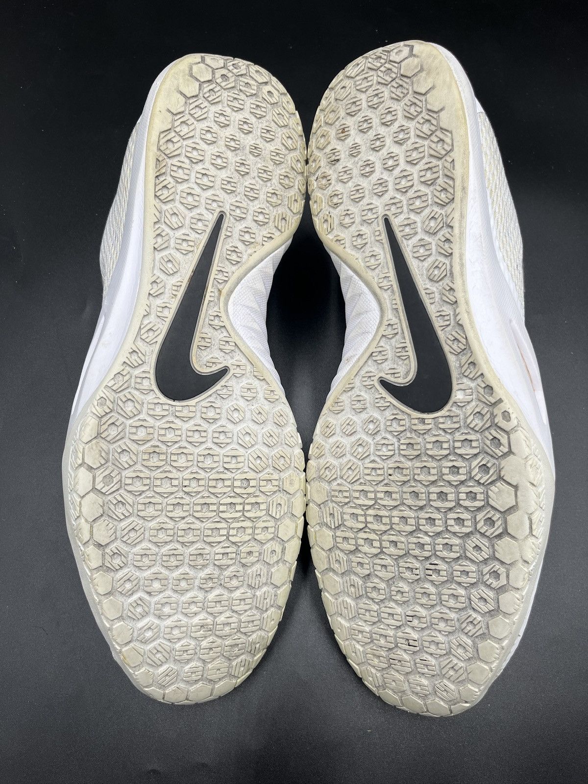 Nike Nike Hyperlive 2016 Finals PE Sample size 16 Promo Size US 15 / EU 48 - 7 Thumbnail