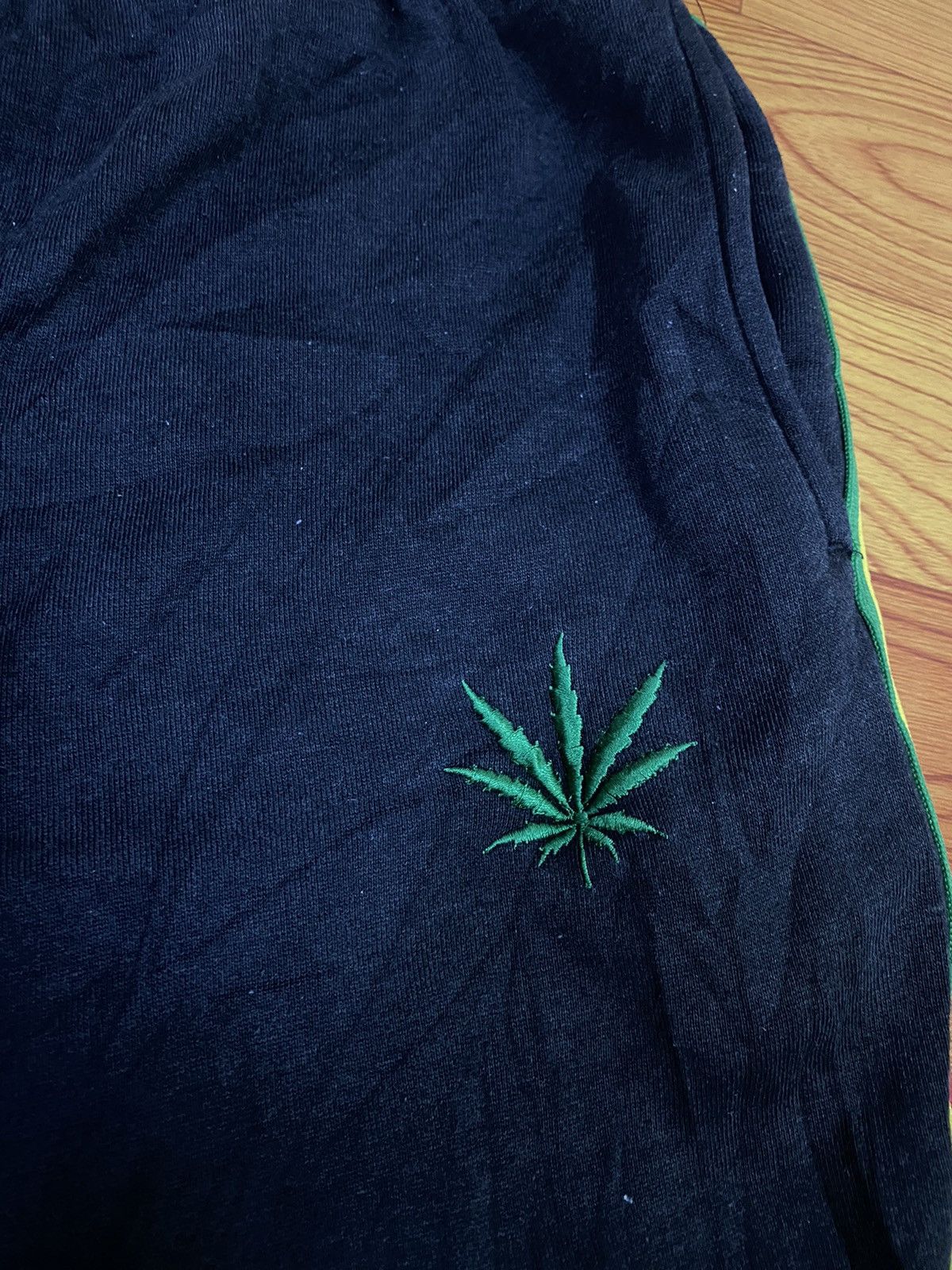 Bob Marley × Vintage Vintage Rasta Marijuana Jamaica Sweatpants Size US 34 / EU 50 - 3 Thumbnail