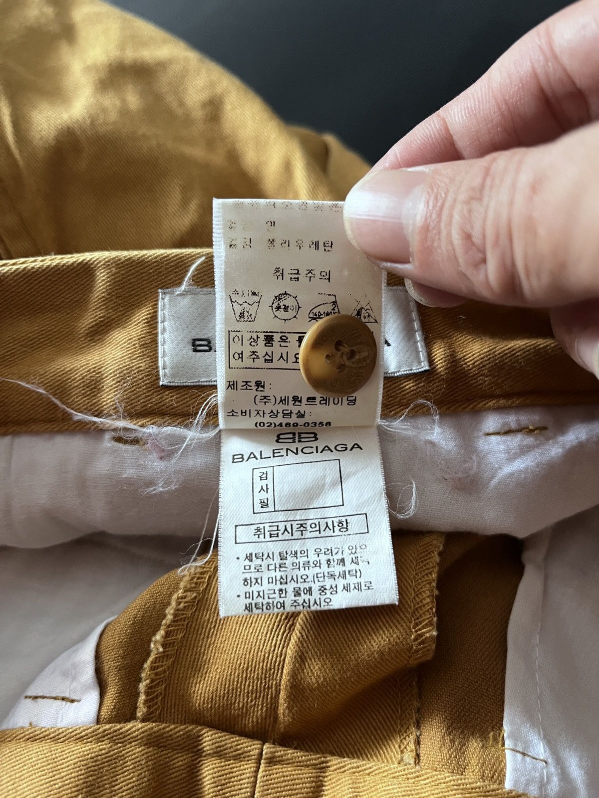 Balenciaga BB BALENCIAGA ORANGE PANTS Size US 32 / EU 48 - 9 Thumbnail