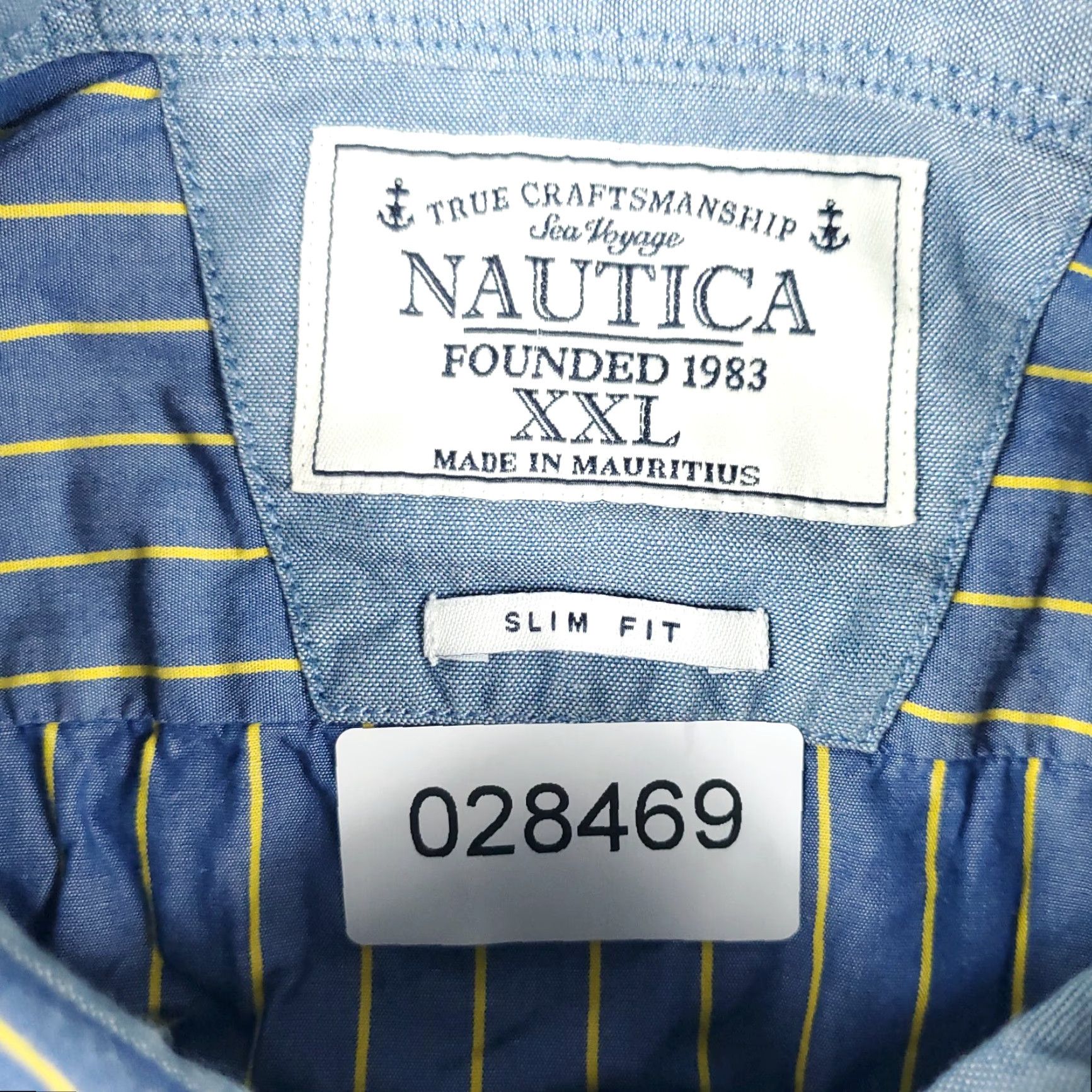 Nautica Nautica Shirt Mens 2XL Blue Striped Button-Up Long Sleeve Casual Classic Preppy Shirt Mens 2XL Blue Striped Button-Down Collared Cotton Woven Size US XXL / EU 58 / 5 - 8 Thumbnail