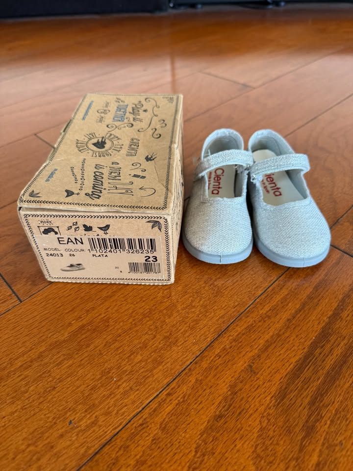 Other Cienta Kids Shoes Baby Girl's 24013 Toddler Silver Sparkle Size US 6.5 / IT 36.5 - 2 Thumbnail