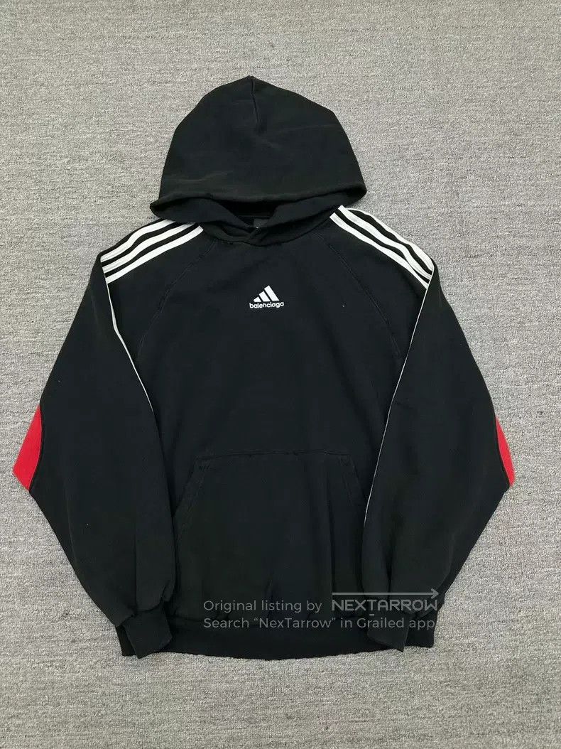 Balenciaga Balenciaga Adidas Trefoil Collaboration Sweater Size US L / EU 52-54 / 3 - 1 Thumbnail