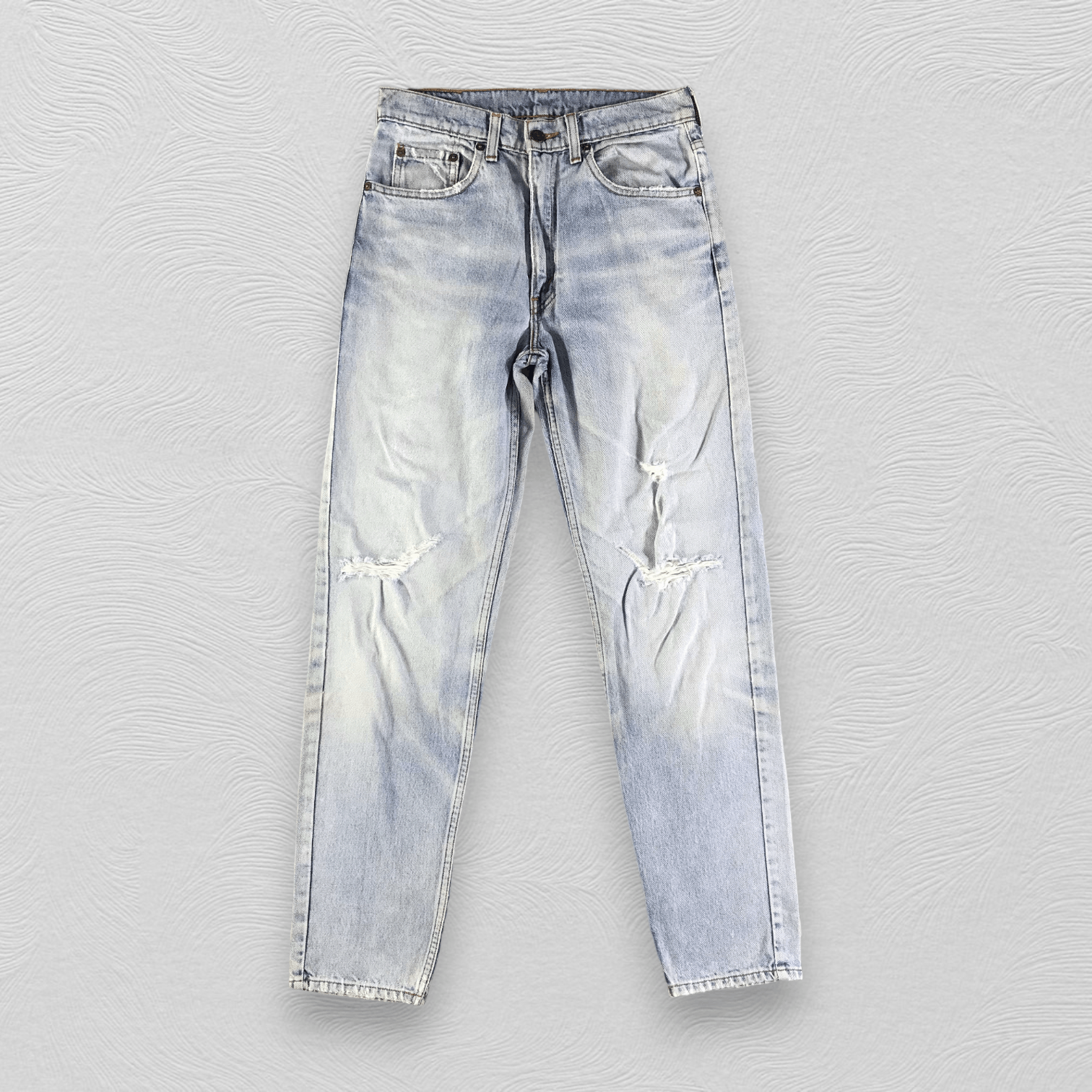 Levi's Vintage Levis 626 Jeans Distressed Denim KJ2396 Size US 29 - 1 Thumbnail