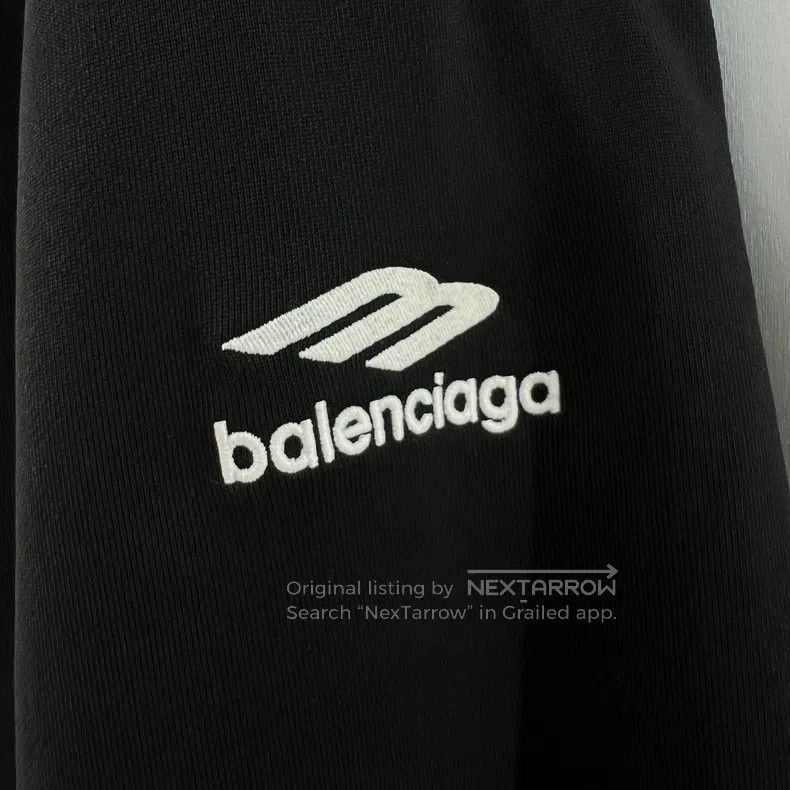 Balenciaga Balenciaga size L 3B Print Black Sweatpants Size US 27 - 2 Thumbnail