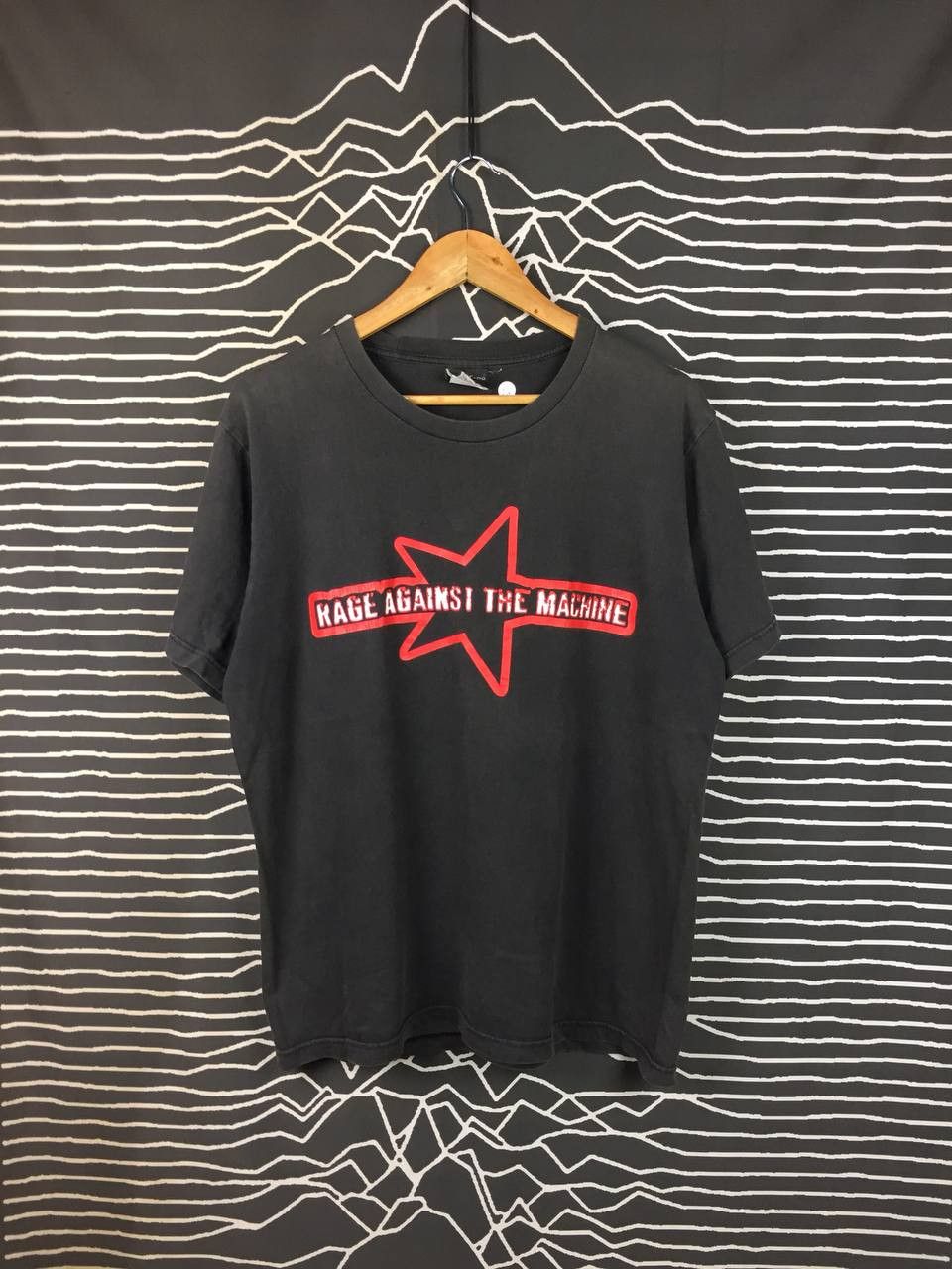 Band Tees Vtg Rage Against The Machine Battle of Los Angeles Tour Tee Size US L / EU 52-54 / 3 - 3 Thumbnail
