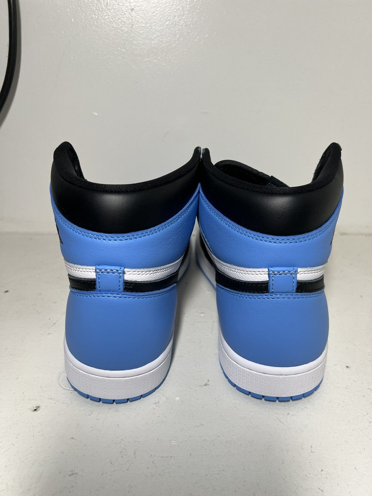 Nike Nike Air Jordan 1 Retro High OG University Blue/Black/White Size US 11.5 / EU 44-45 - 3 Thumbnail
