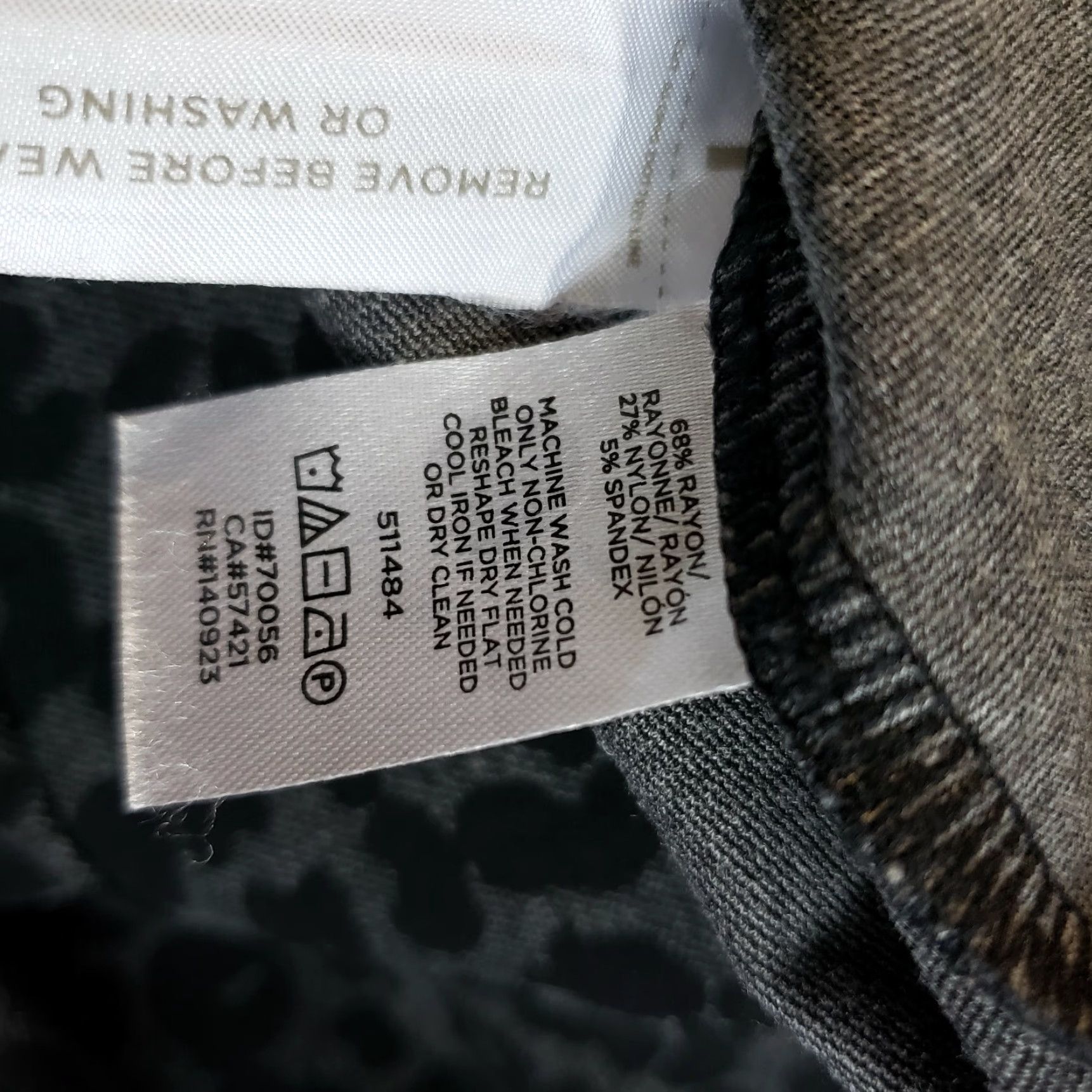 Loft LOFT Ann Taylor Womens Ponte Knit Leggings Sz Small Black Gray Animal Print Leggings Size 28" / US 6 / IT 42 - 7 Thumbnail