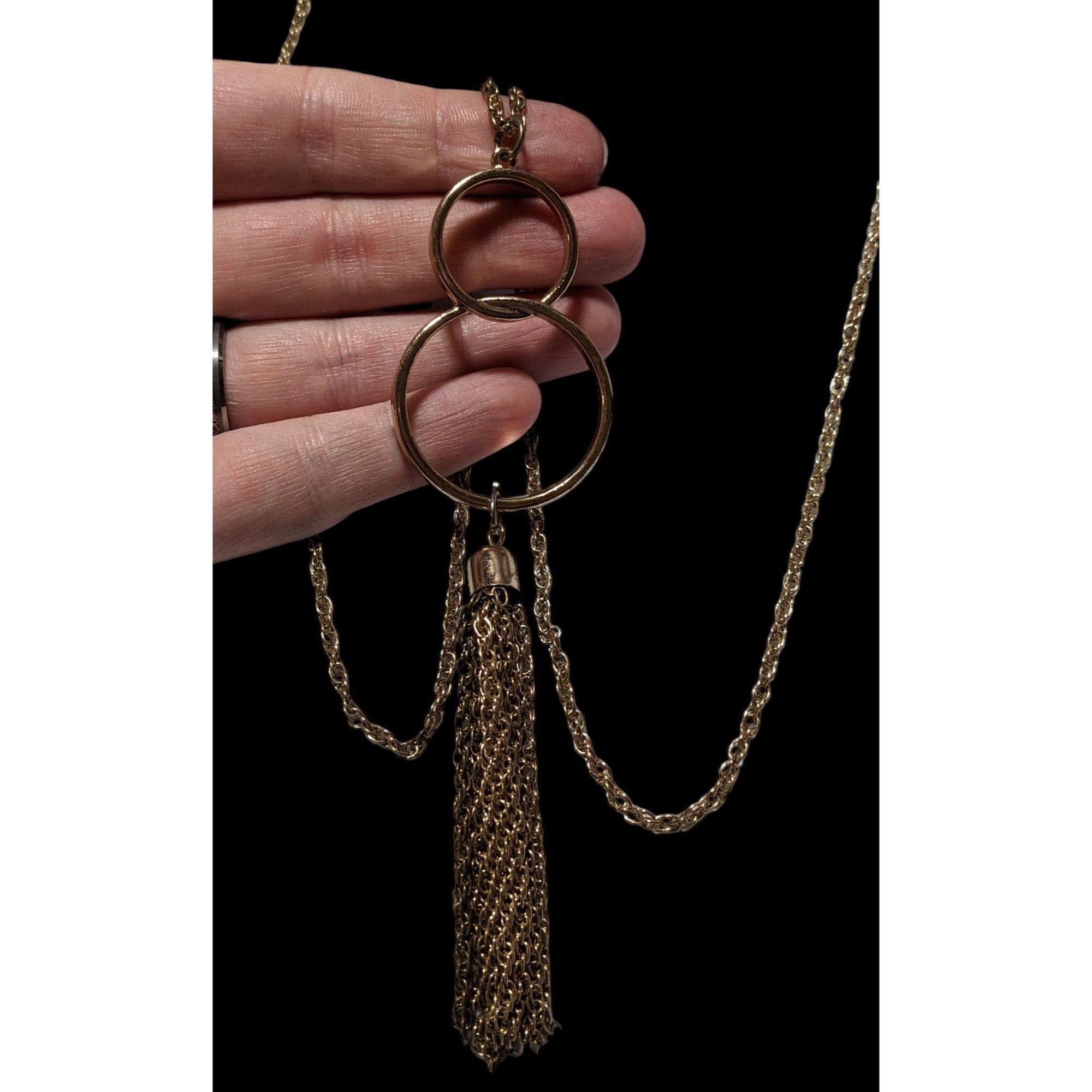 Other Trendy Gold Open Figured Eight Tassel Necklace Size ONE SIZE - 2 Thumbnail