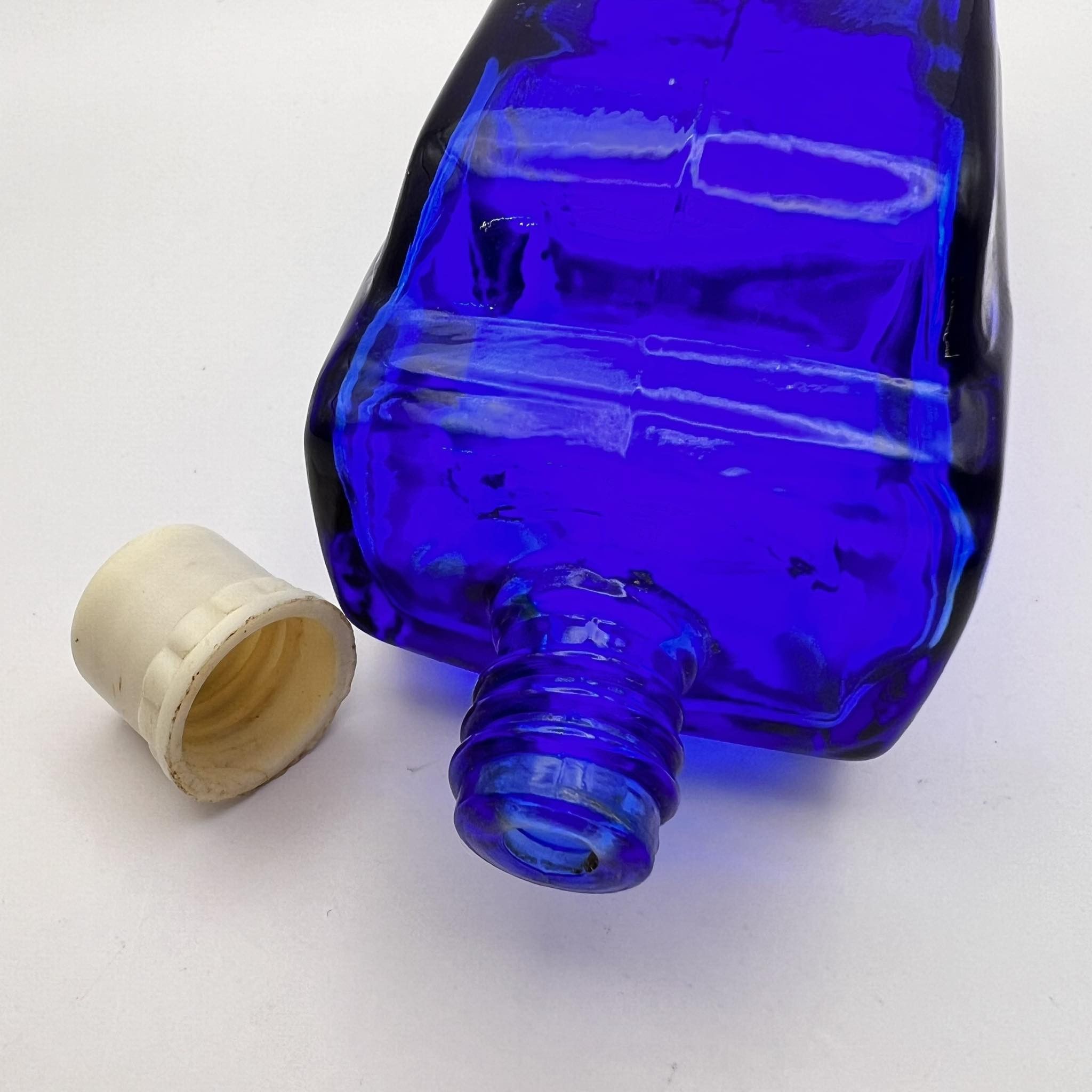 Other 1960 Vintage USSR Bottle Flask forPerfume Cobalt Glass Rally Size ONE SIZE - 2 Thumbnail