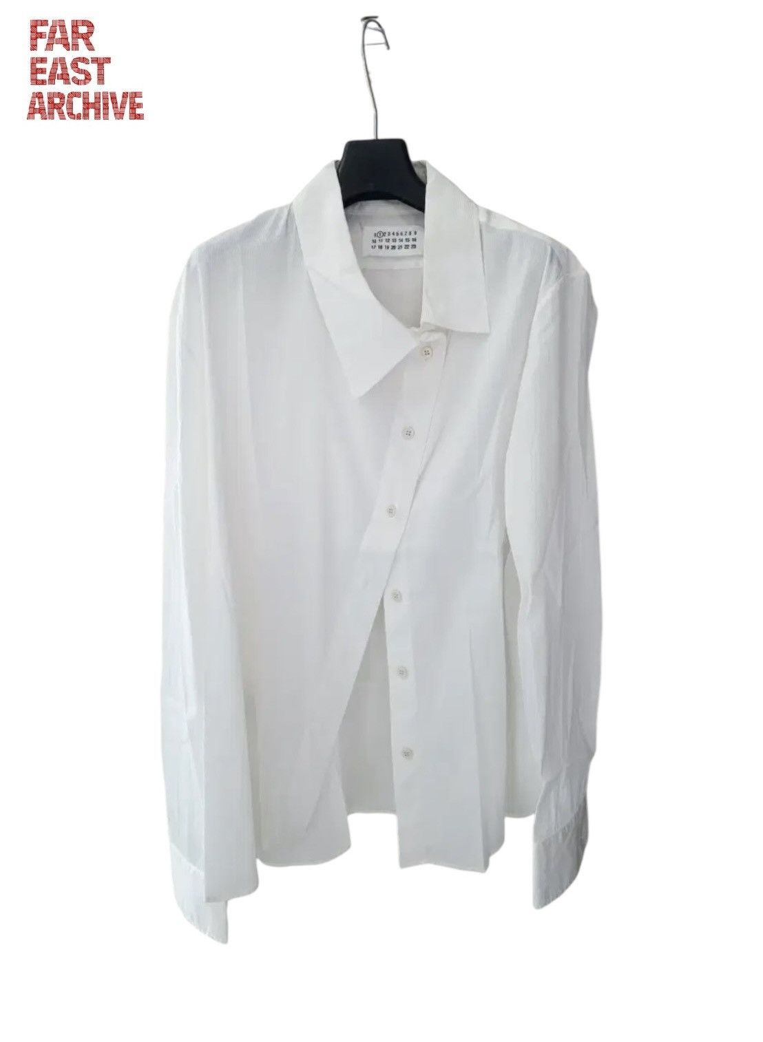 Maison Margiela Maison Margiela Asymmetry Button Shirt Size S / US 4 / IT 40 - 1 Thumbnail