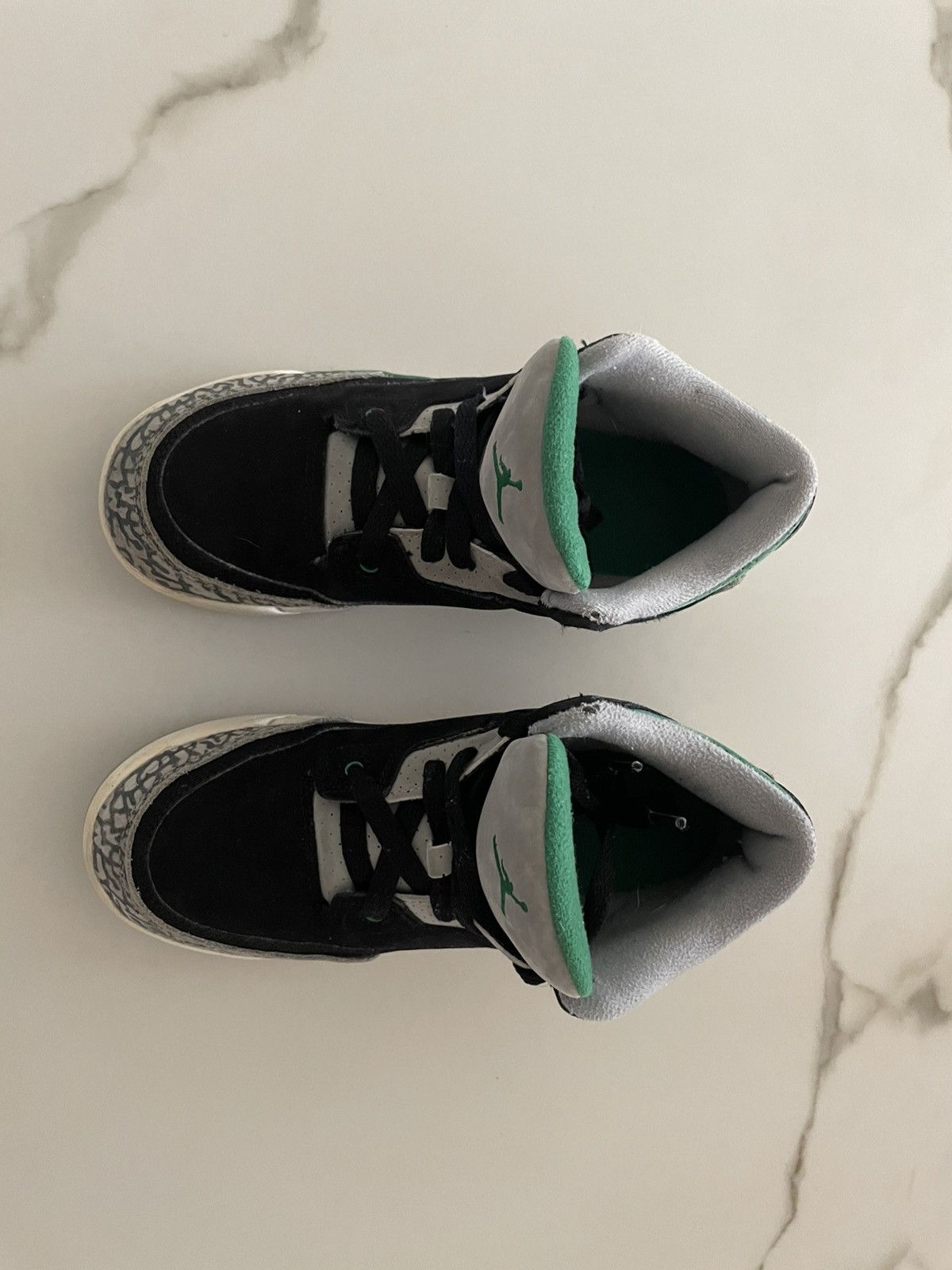 Nike Jordan 3 Retro Pine Green (PS) Size US 4.5 / IT 34.5 - 4 Thumbnail