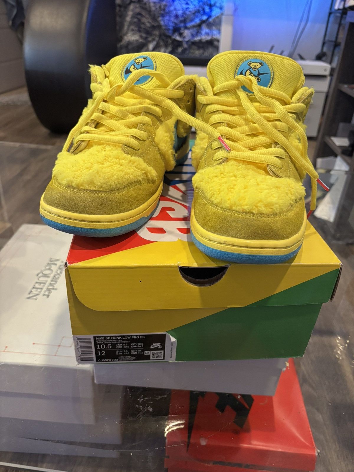 Grateful Dead × Nike Nike Grateful Dead Dunks Size US 10.5 / EU 43-44 - 2 Thumbnail