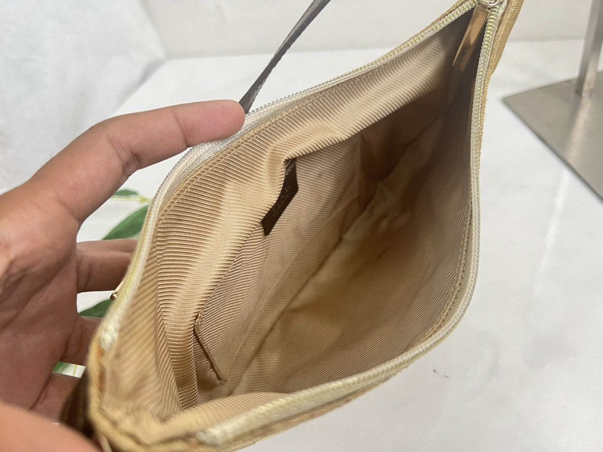Gucci Authentic GUCCI Gold GG canvas shoulder bag Size ONE SIZE - 9 Thumbnail