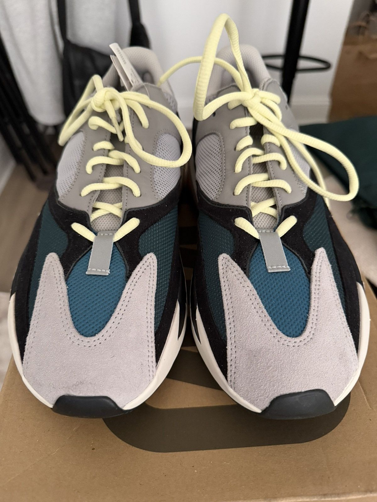 Yeezy Yeezy 700 Waverunner Size US 11 / EU 44 - 5 Thumbnail