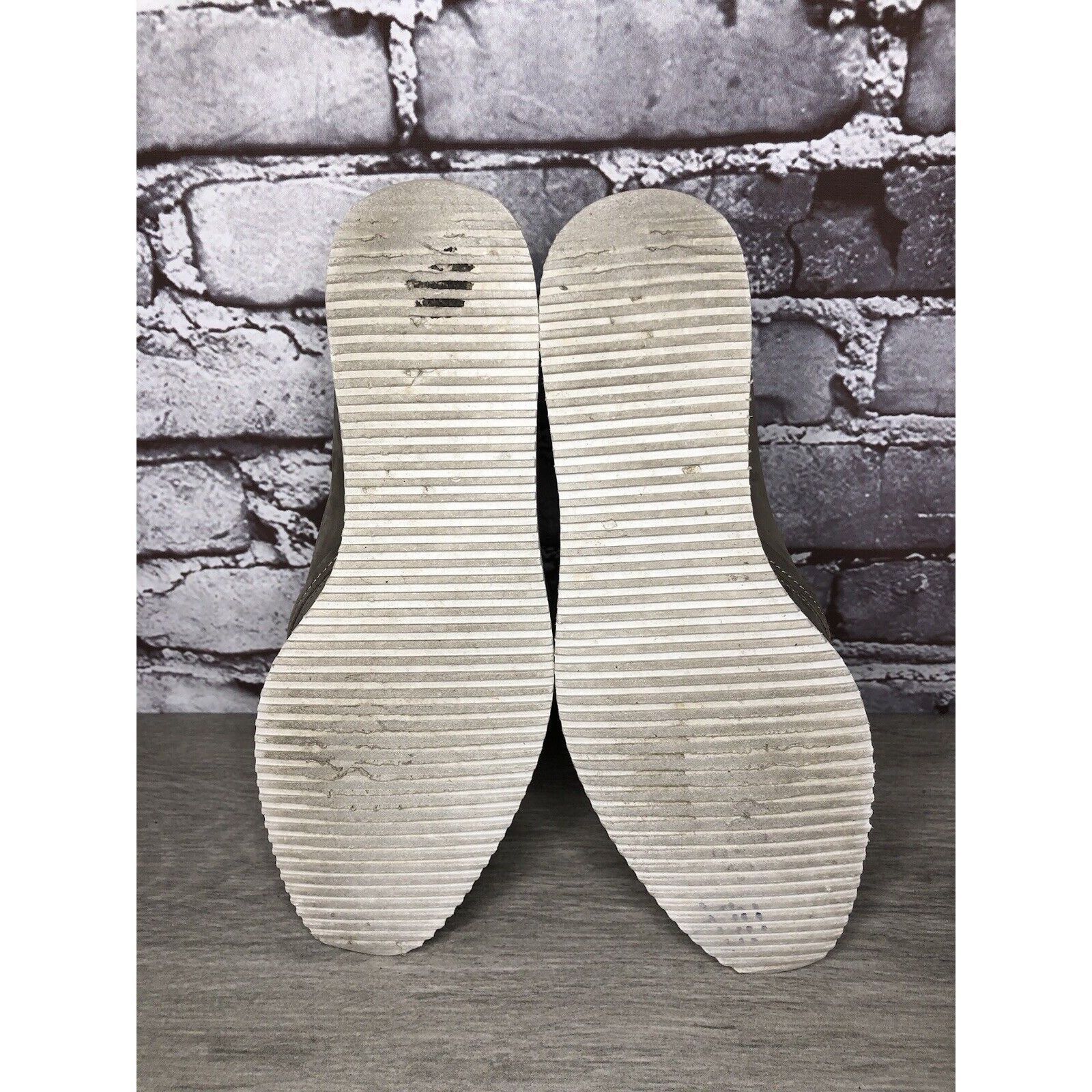 Everlane Everlane Gray Suede Almond Toe Slip On Casual Loafer Shoes W Size US 6 / IT 36 - 7 Thumbnail