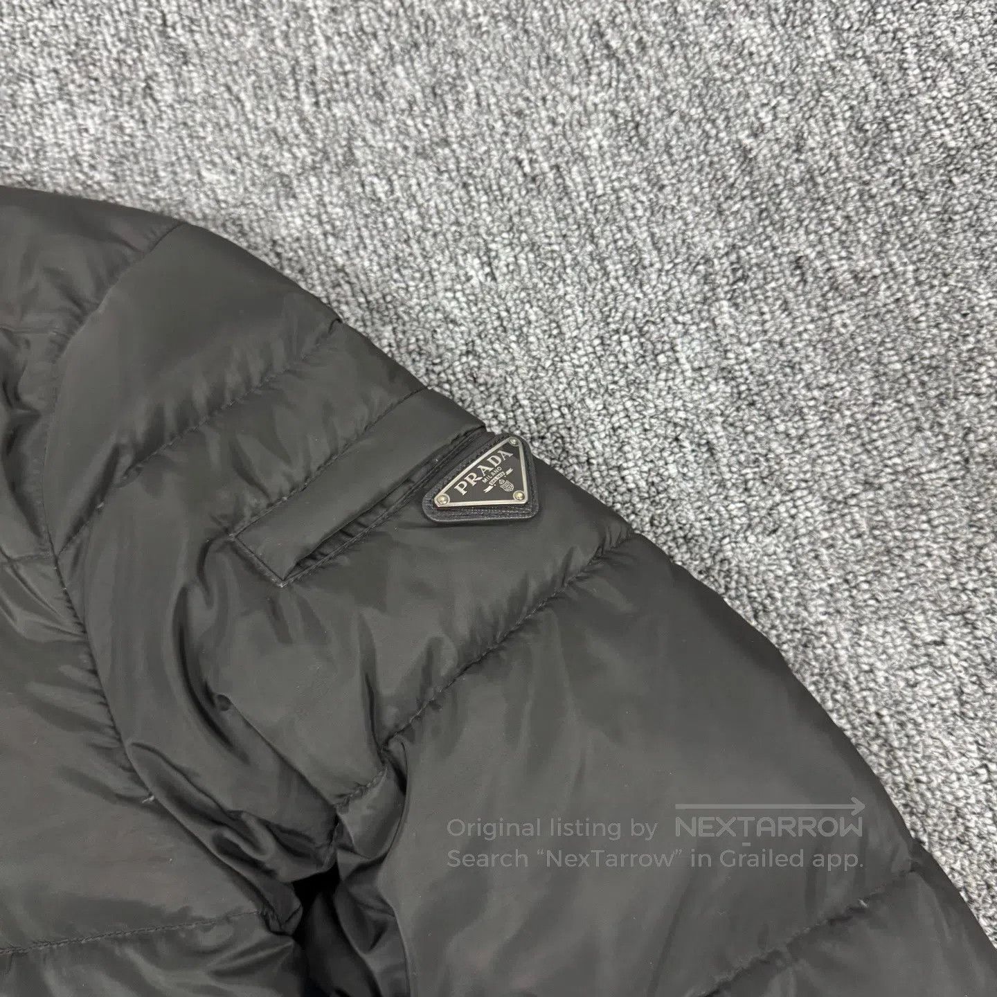 Prada Prada Delta-shaped collar, stand-up collar, down jacket| Size US L / EU 52-54 / 3 - 3 Thumbnail