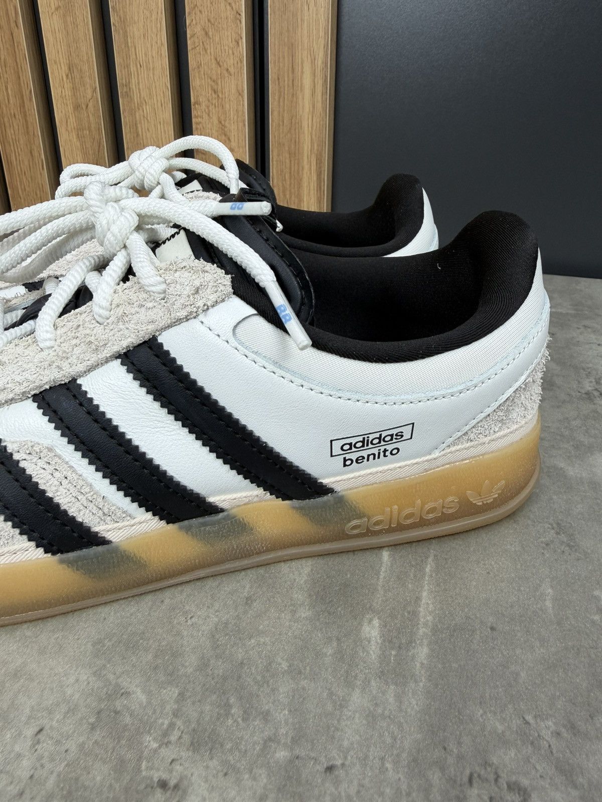 Adidas Bad Bunny x Adidas Gazelle Indoor Off White Size US 7 Size US 7 / EU 40 - 2 Thumbnail