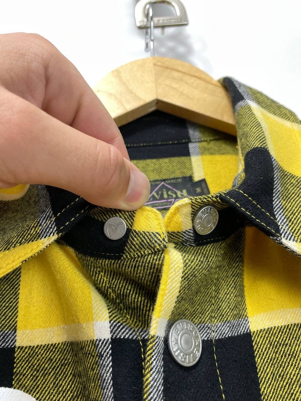 Evisu Evisu x Sfera Ebbasta Oversized Check Shirt – Size M Size US M / EU 48-50 / 2 - 12 Thumbnail