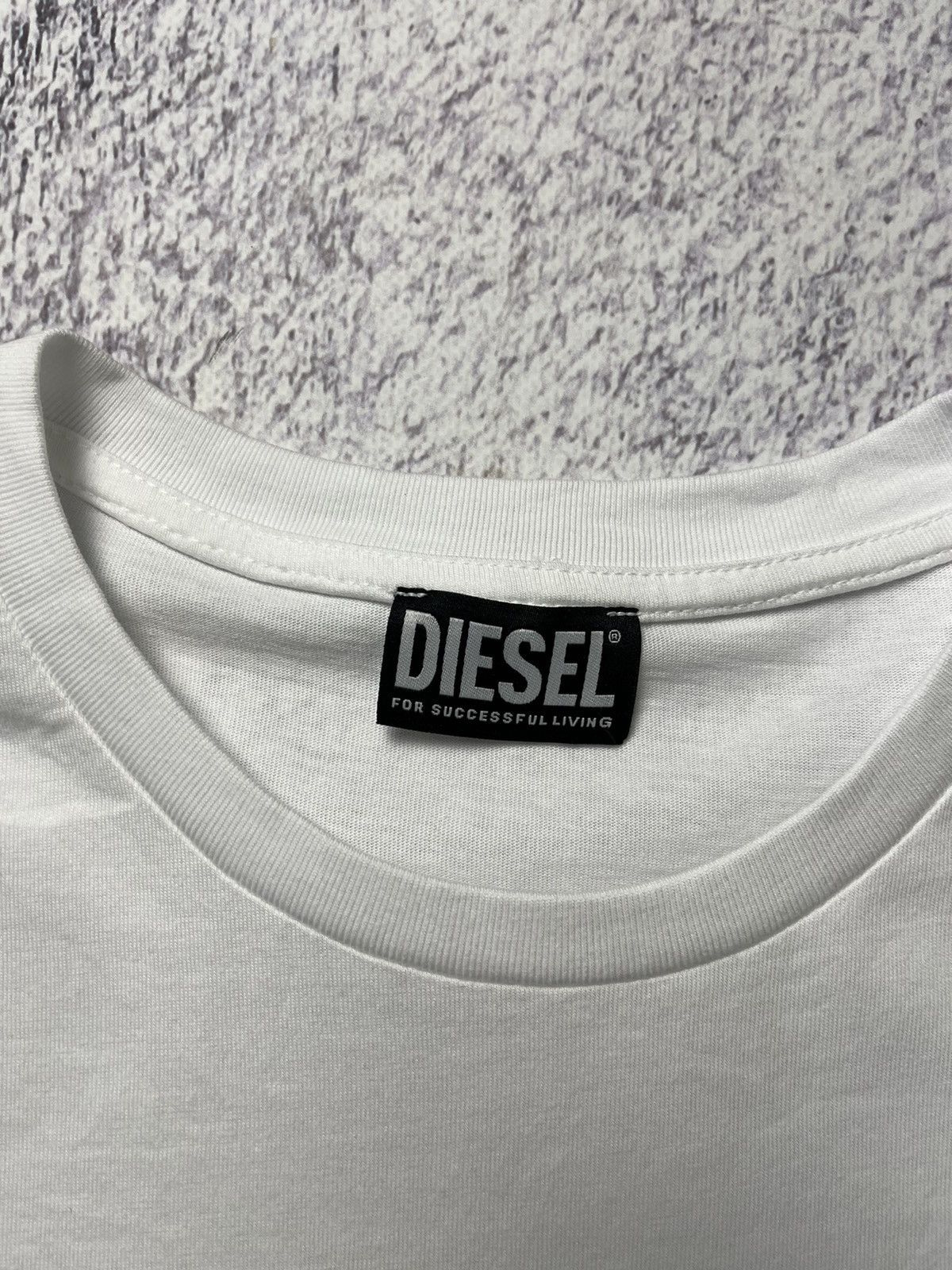 Diesel × Vintage Vintage Diesel T-Shirt Big Logo White Y2k Hype Designer Size US XL / EU 56 / 4 - 5 Thumbnail