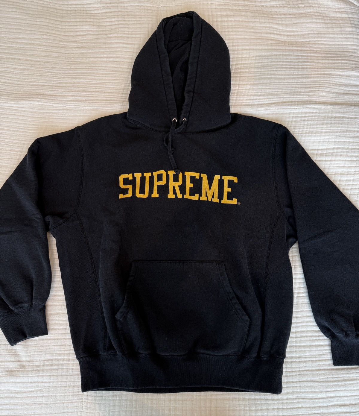 Supreme hoodie on sale medium