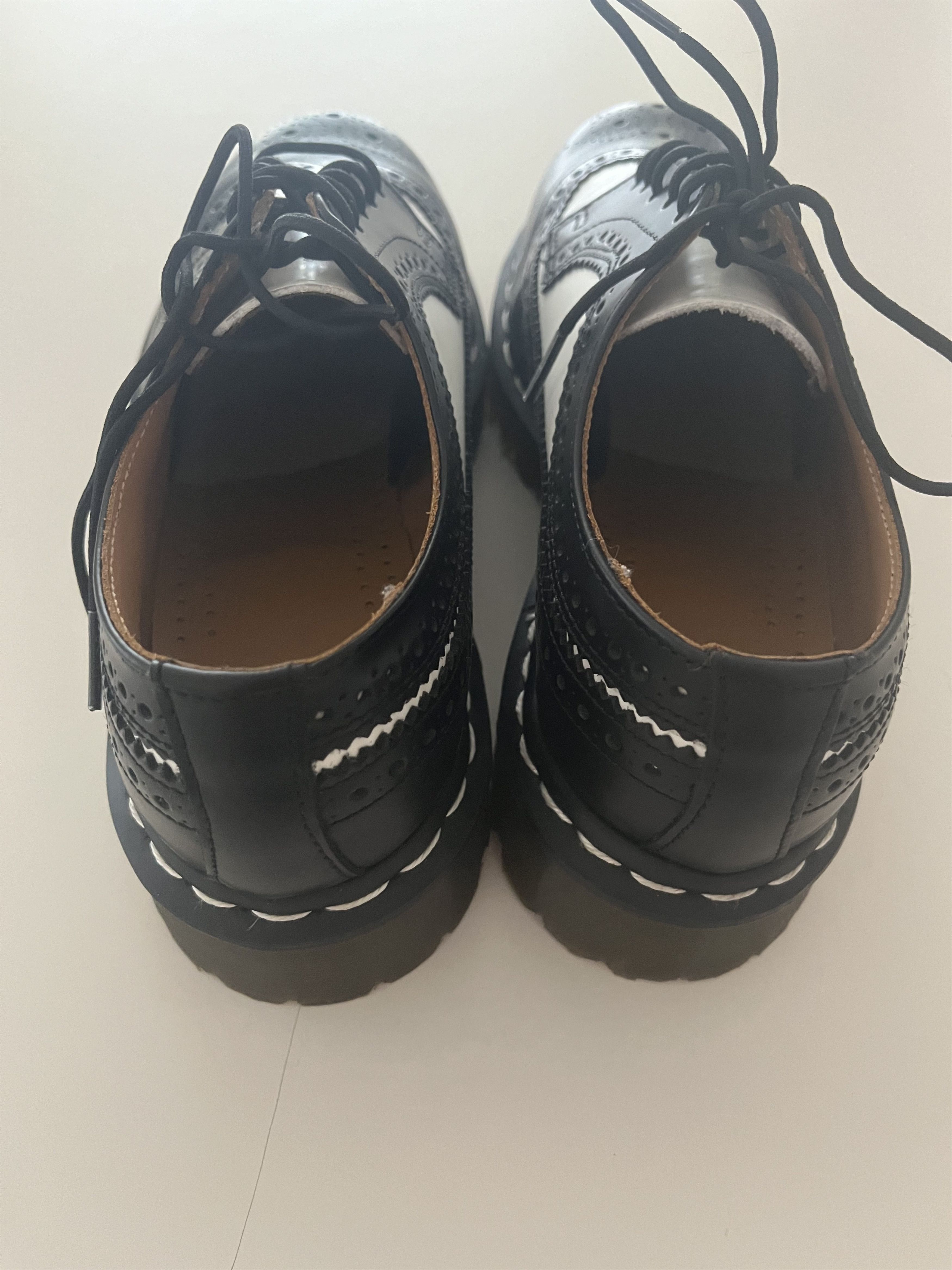 Dr. Martens DOC MARTEN 3989 BEX SMOOTH LEATHER BROGUE SHOES WOMENS Size US 8.5 / IT 38.5 - 7 Thumbnail